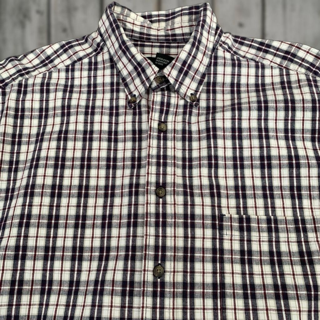Eddie Bauer Eddie Bauer Mens XL Button-Up Shirt - Ivory Plaid, Long Sleeve, Cotton, Woven, Classic Fit, Button-Down Collar, Pockets, Easy Care, Casual, Business Size US XL / EU 56 / 4 - 1 Thumbnail