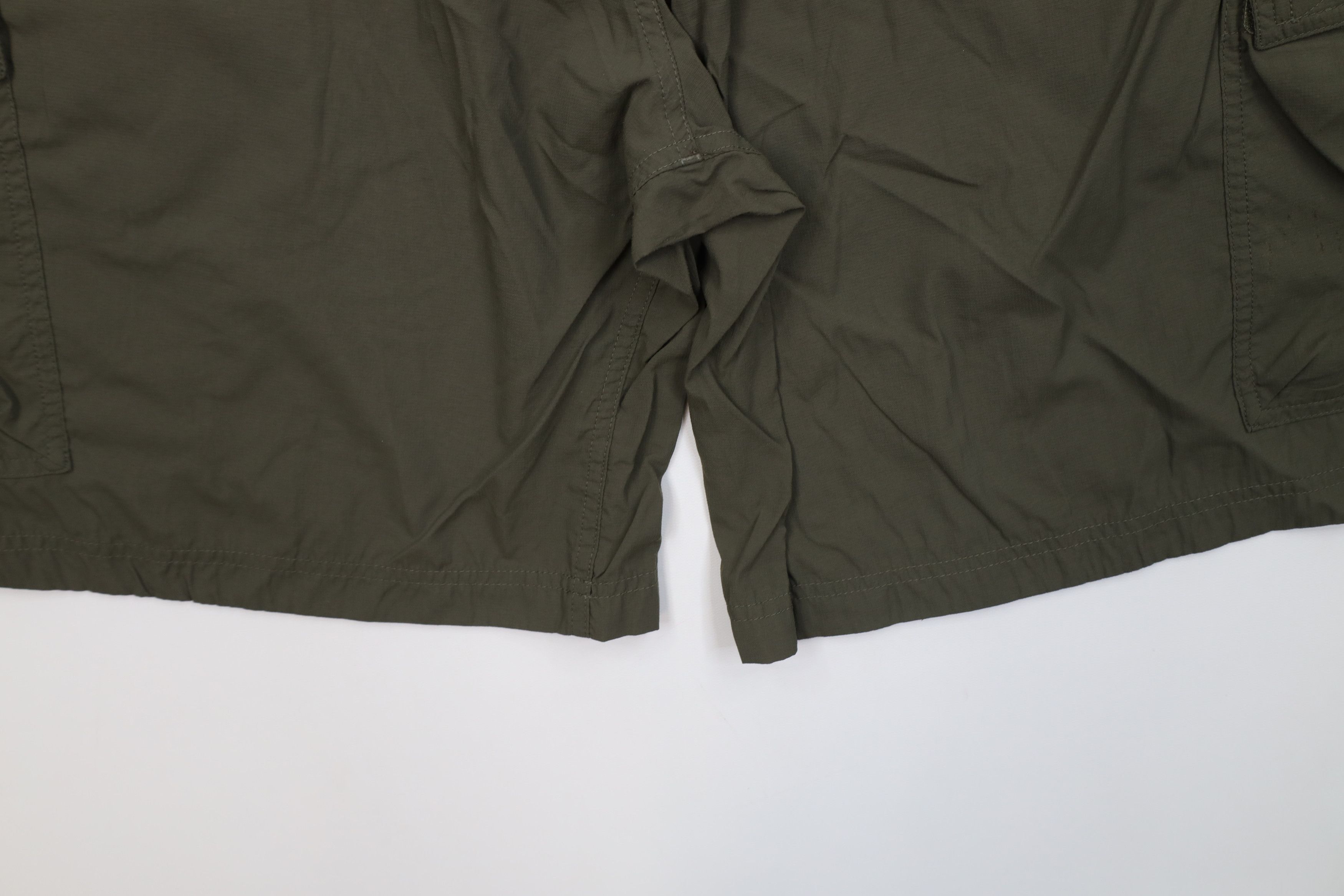 The North Face Vintage The North Face Spell Cargo Shorts Olive Green Nylon Size US 36 / EU 52 - 13 Thumbnail