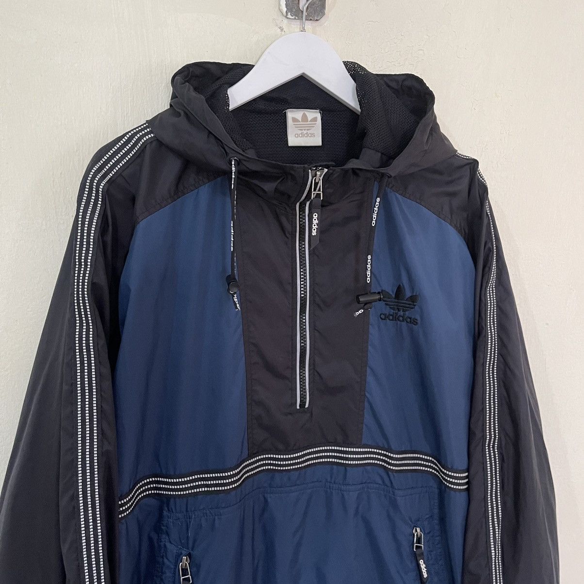 Adidas Vintage Adidas Half Zipper Hoodie Windbreaker Jacket Size US L / EU 52-54 / 3 - 2 Thumbnail