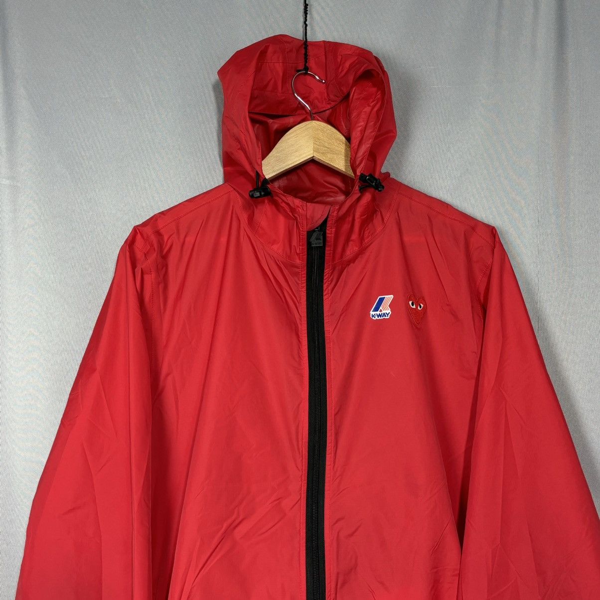 Play Comme des Garson K-way jacket red large luxury