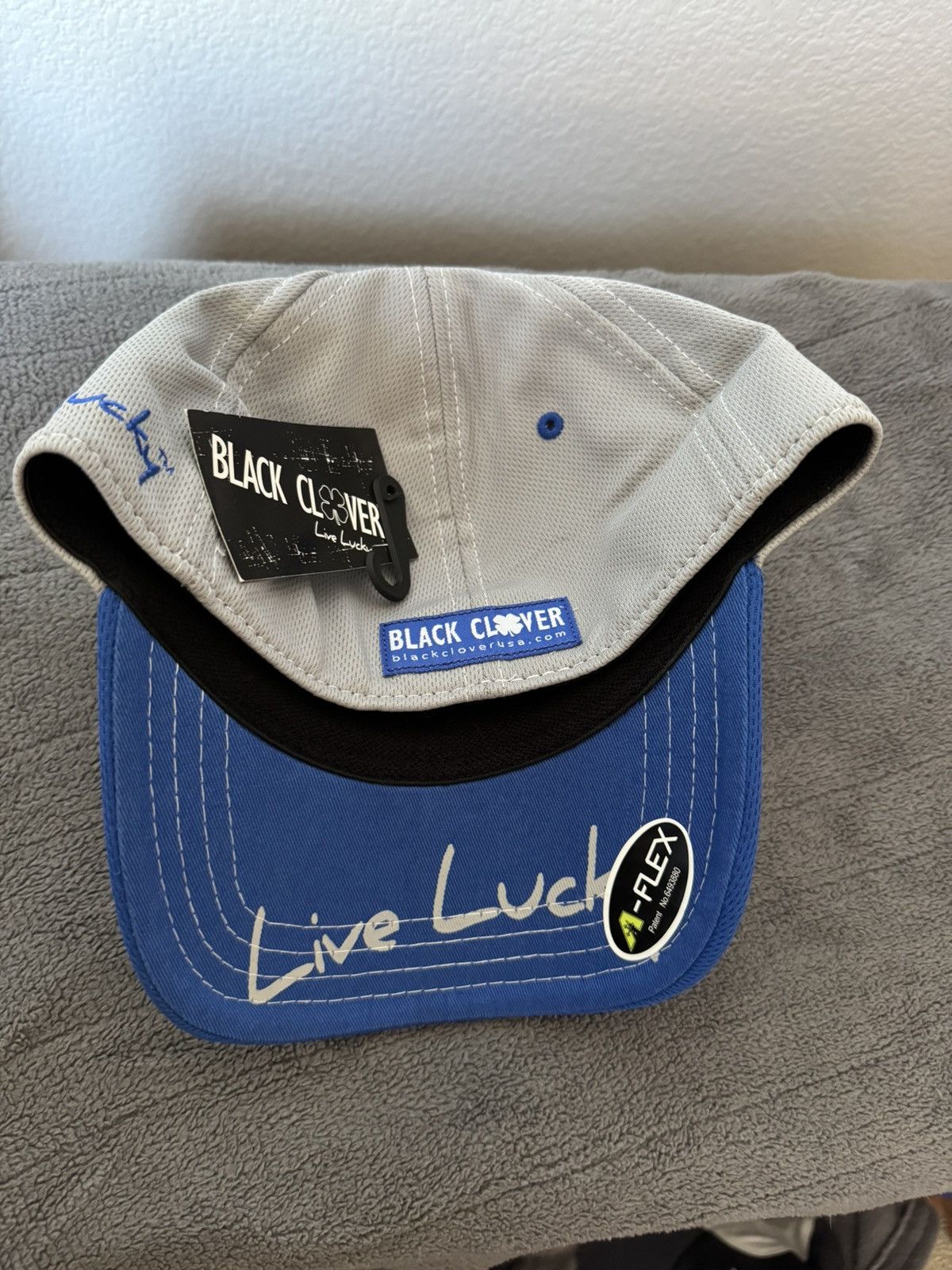 Vintage Black Clover x Miller Lite Dad Hat Size ONE SIZE - 2 Thumbnail
