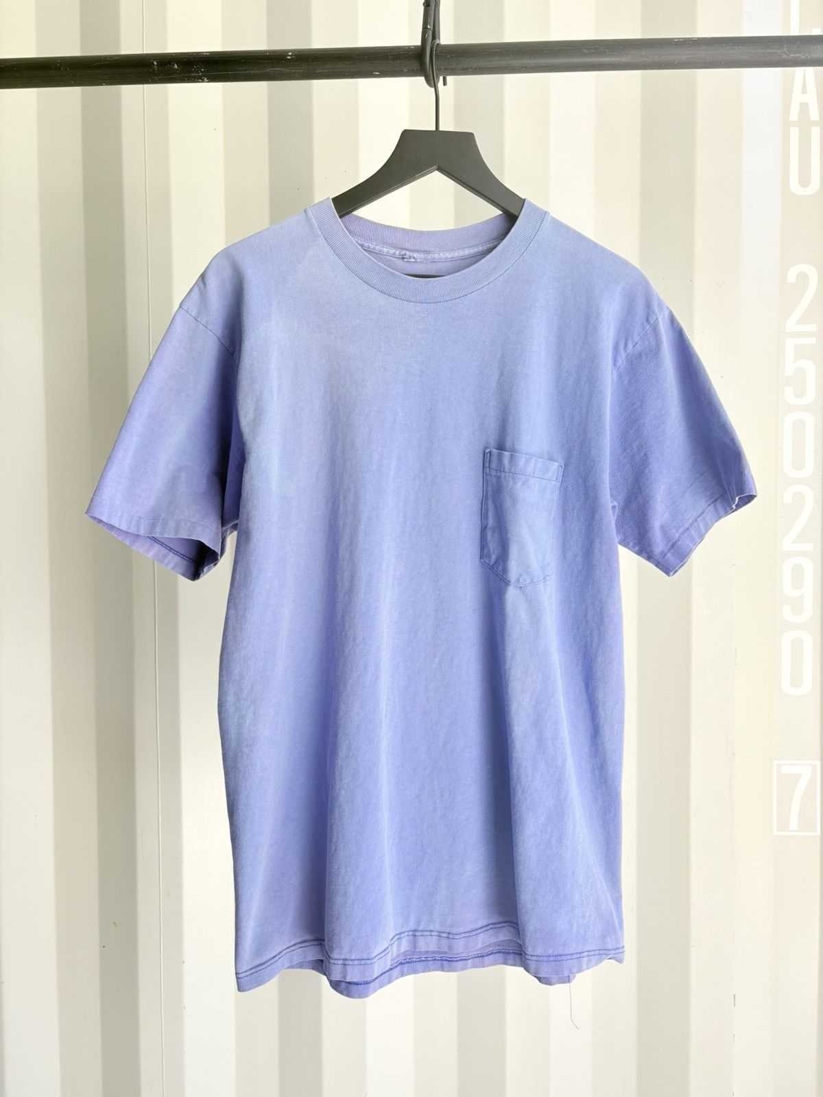 Vintage Vintage Blank Faded Shirt Distressed Grunge Thrashed Size US XL / EU 56 / 4 - 1 Thumbnail