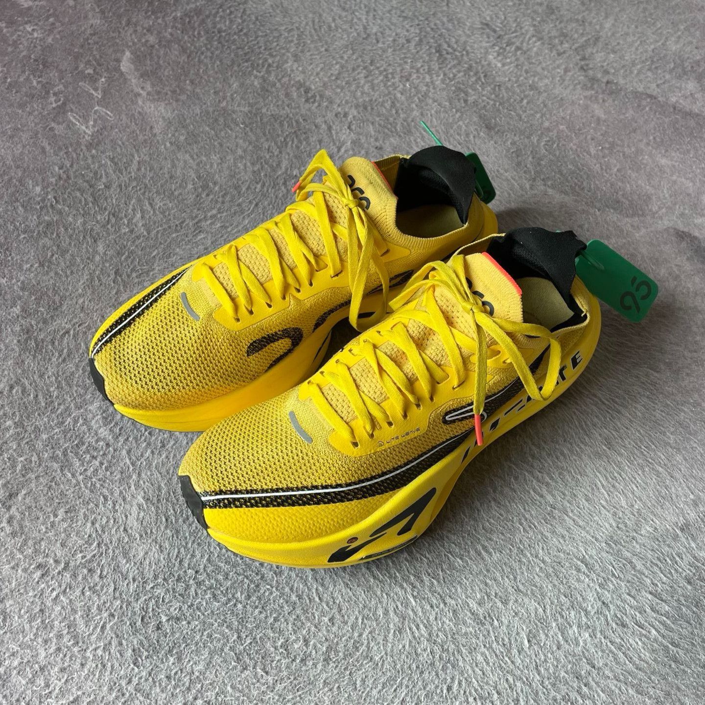Other Erke 11125203403 Yellow Designer Size US 8.5 / EU 41-42 - 1 Thumbnail
