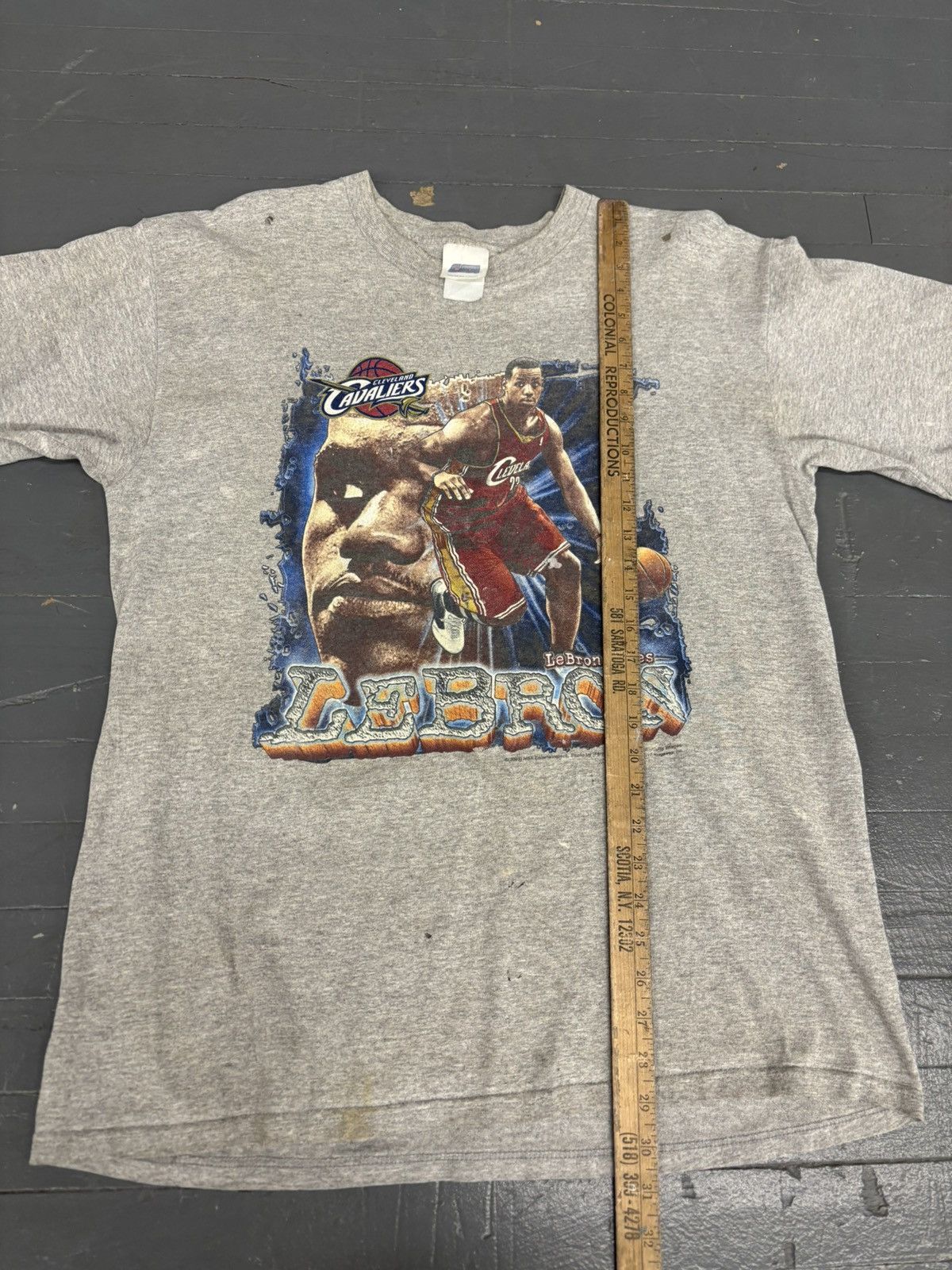 NBA × Vintage Vintage rare 2003 LeBron James Cleveland cavaliers tee Size US XL / EU 56 / 4 - 5 Thumbnail