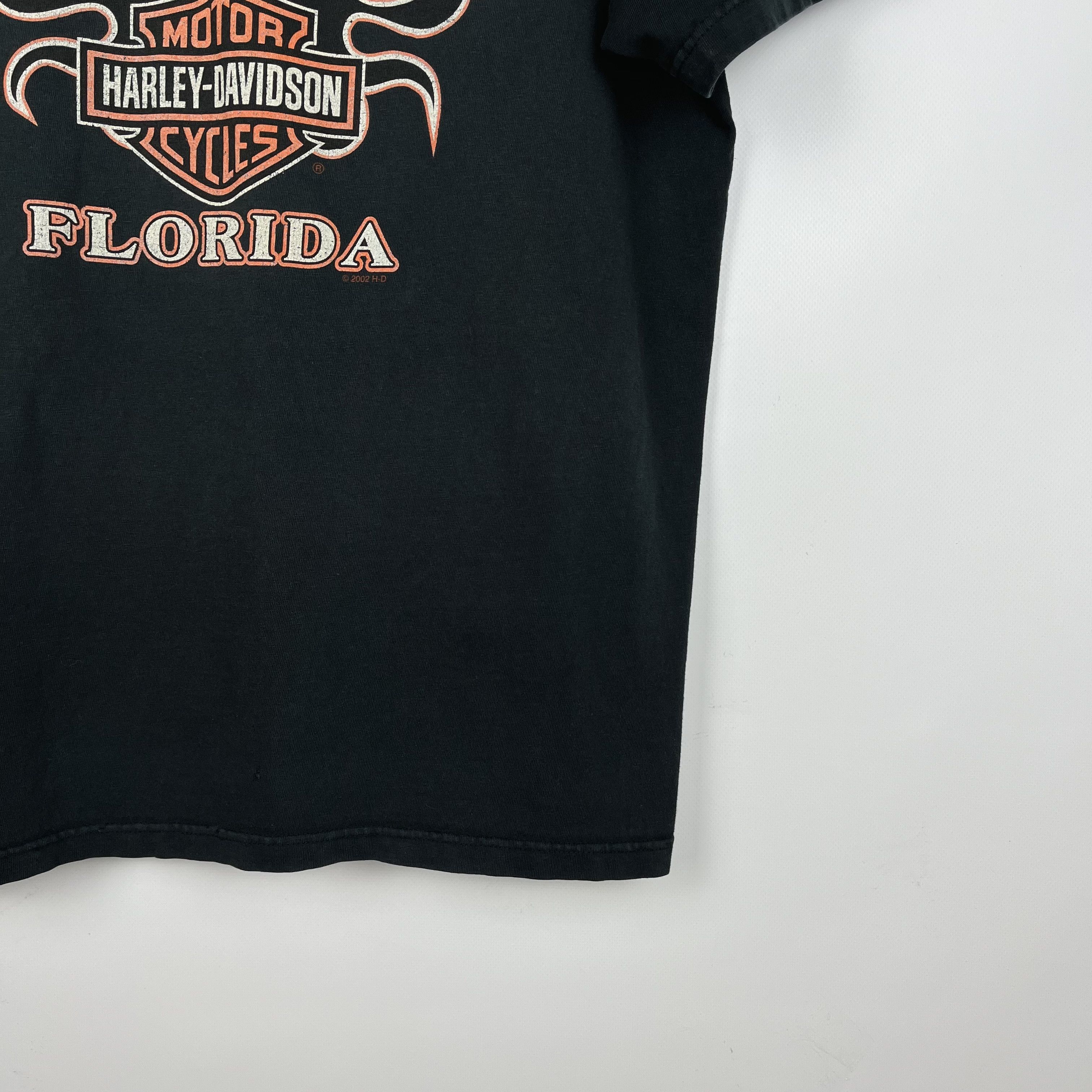 Harley Davidson Vintage Harley Davidson Flame Skull Florida T Shirt 2002 Size US L / EU 52-54 / 3 - 17 Thumbnail