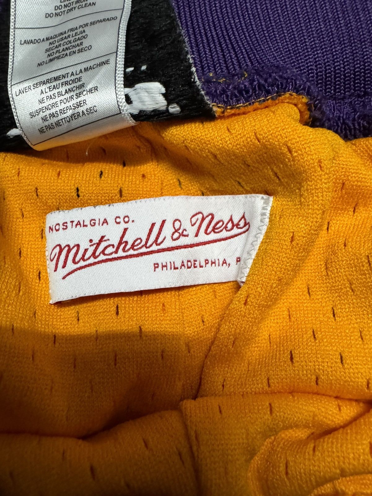 NBA 💥JUST x DOM MITCHELL & NESS LAKERS SHORT NBA JERSEY Size US 36 / EU 52 - 11 Thumbnail