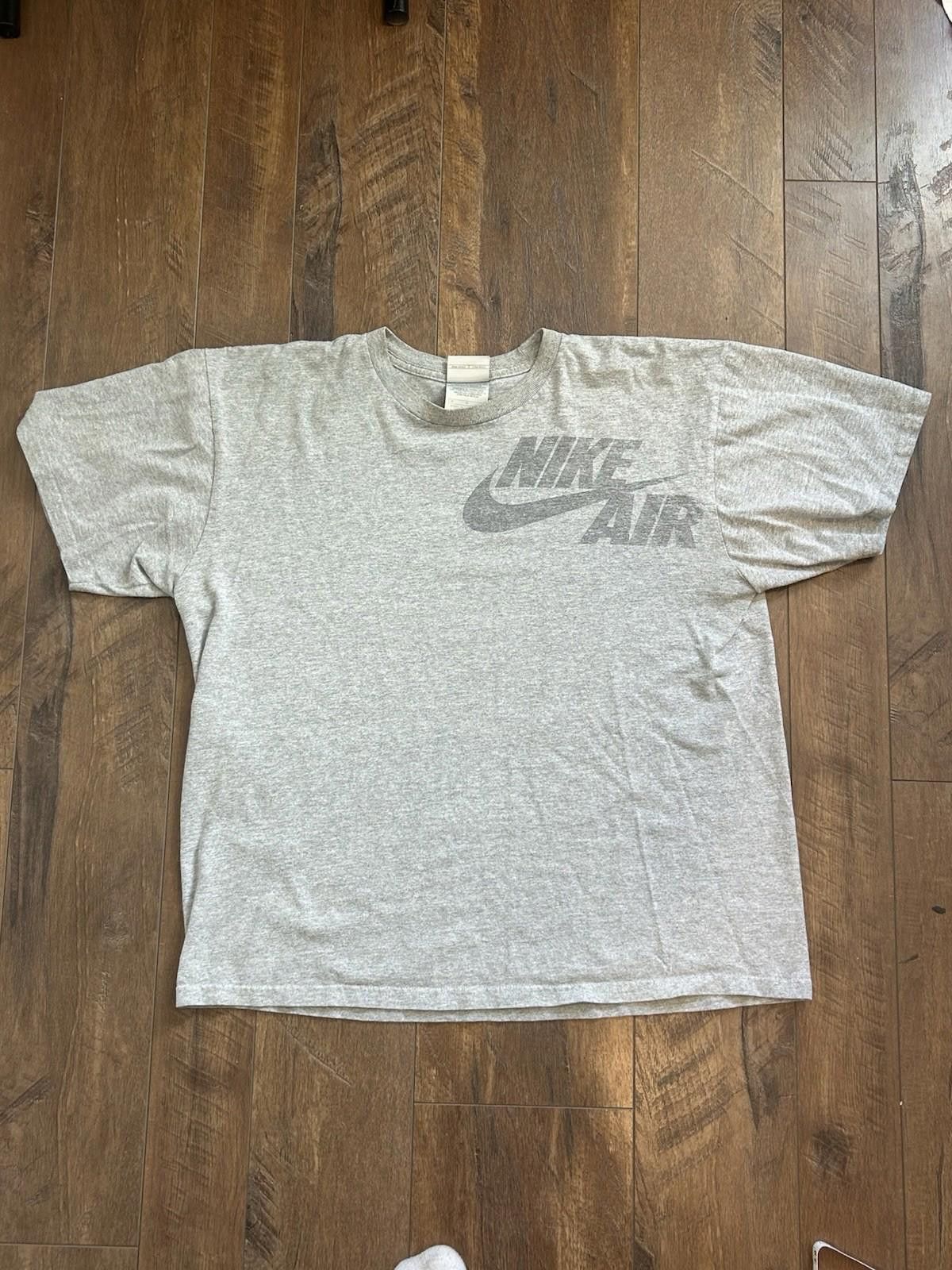 Nike Vintage 00s Silver Tag Nike T Shirt Mens M Boxy 22x25 Rare Size US M / EU 48-50 / 2 - 1 Thumbnail