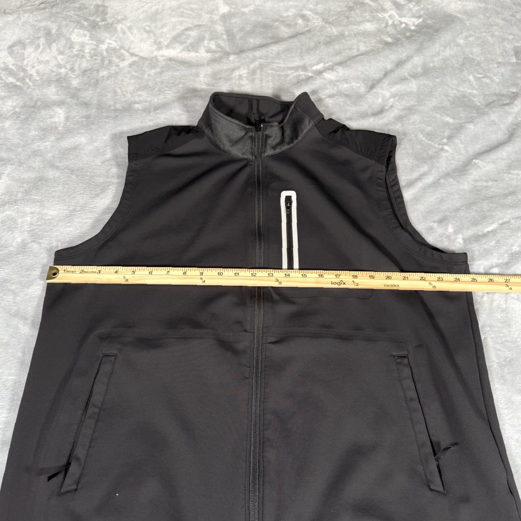Rhone VINTAGE Rhone Full Zip Vest Jacket Mens 2XL Athletic Performance Stretch Black Size US XXL / EU 58 / 5 - 7 Thumbnail