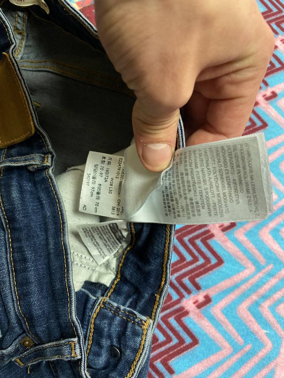 Levi's × Vintage Vintage Levi’s 721 skinny distressed jeans denim size 28 Size 28" / US 6 / IT 42 - 4 Thumbnail