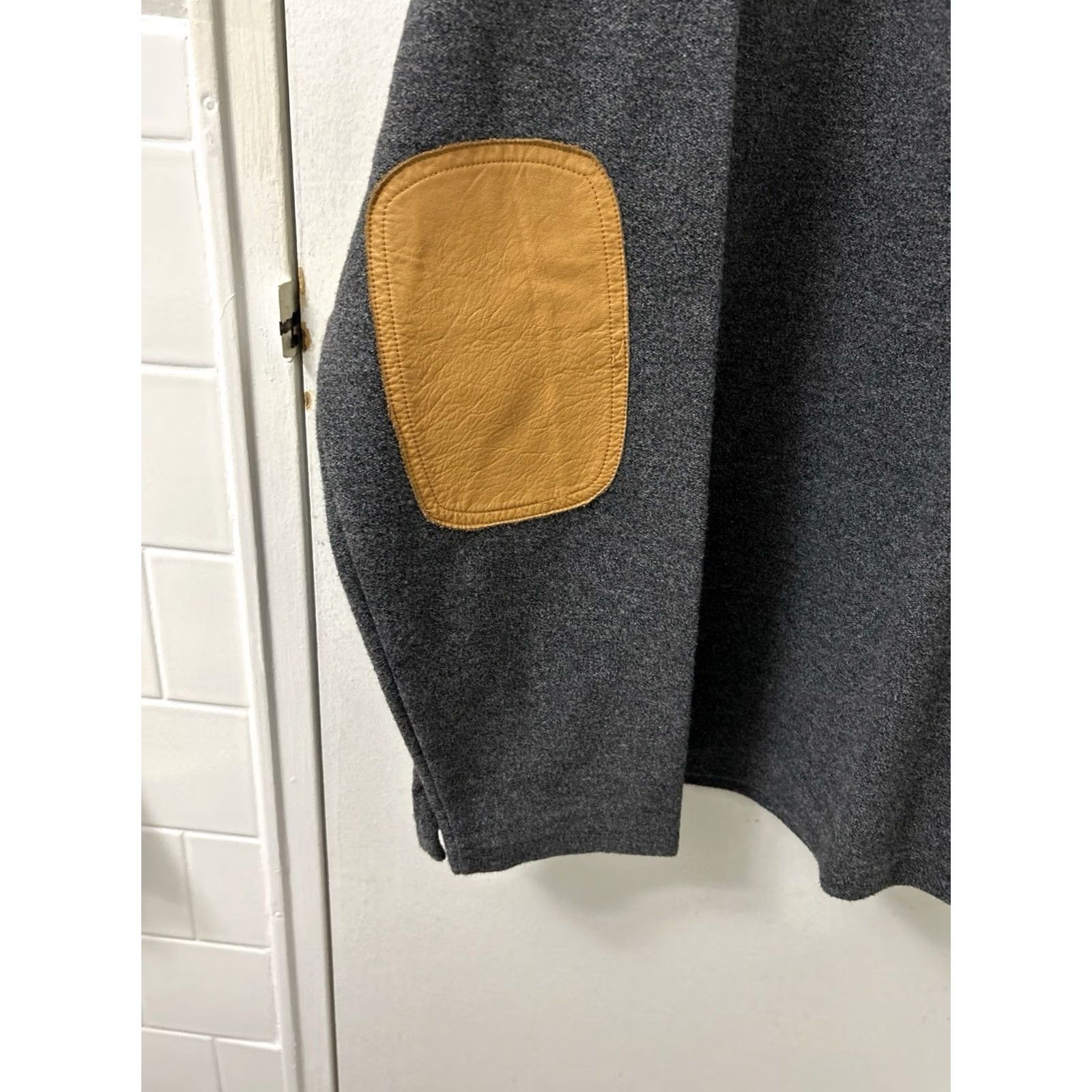 Orvis Orvis 1/4 Zip Mens XL Gray Pullover Sweater Sweatshirt Leather Elbow Patches L/S Size US XL / EU 56 / 4 - 6 Thumbnail