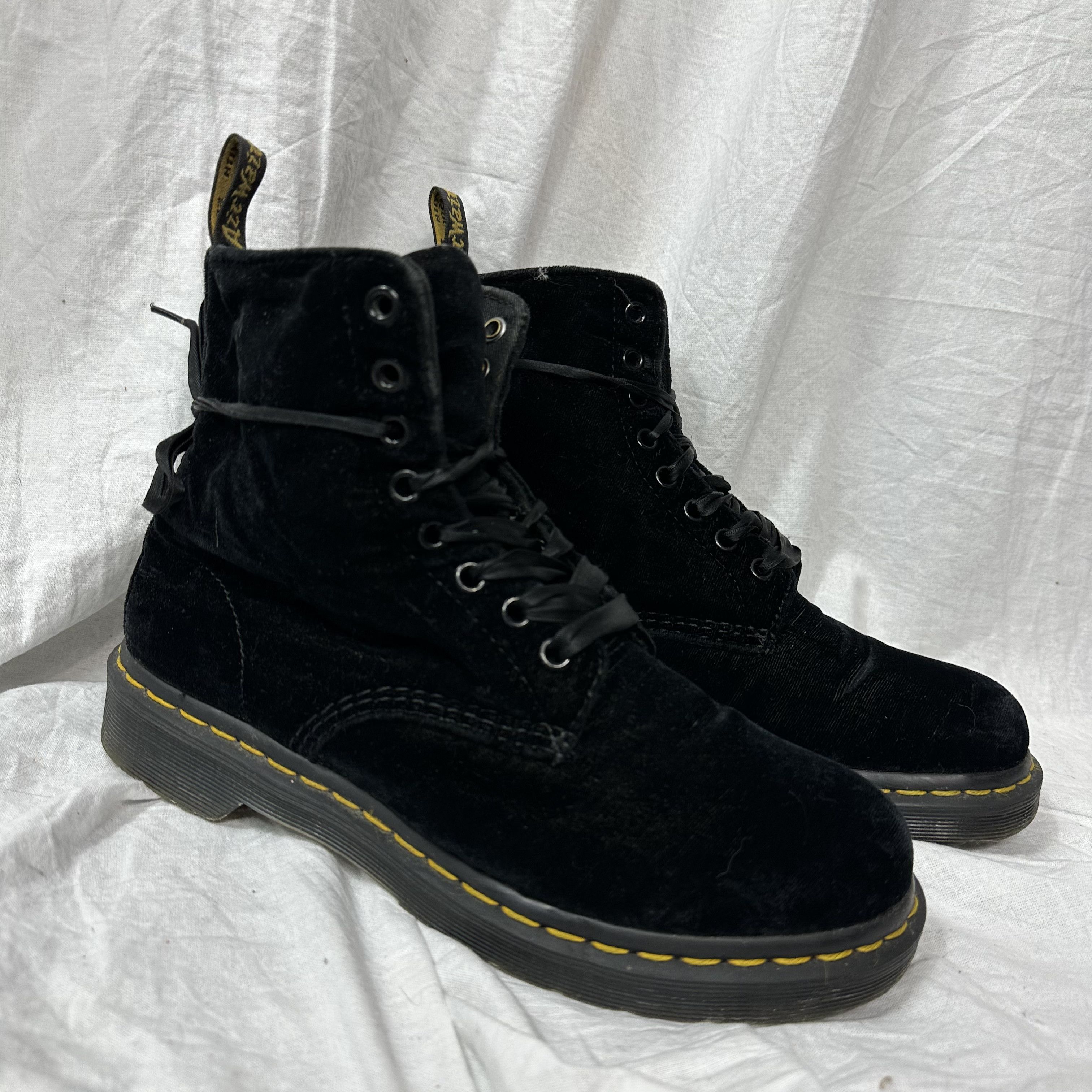 Black Velvet 1460 High Top Dr Martens Velour Avant-Garde