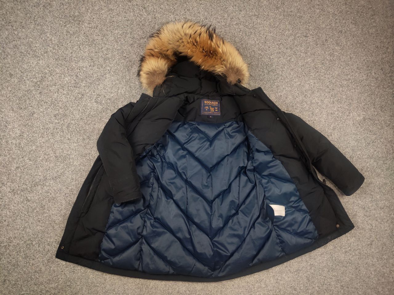 Woolrich Woolen Mills Woolrich Arctic Raccoon Down parka blue Fur hooded Jacket Size XS / US 0-2 / IT 36-38 - 15 Thumbnail