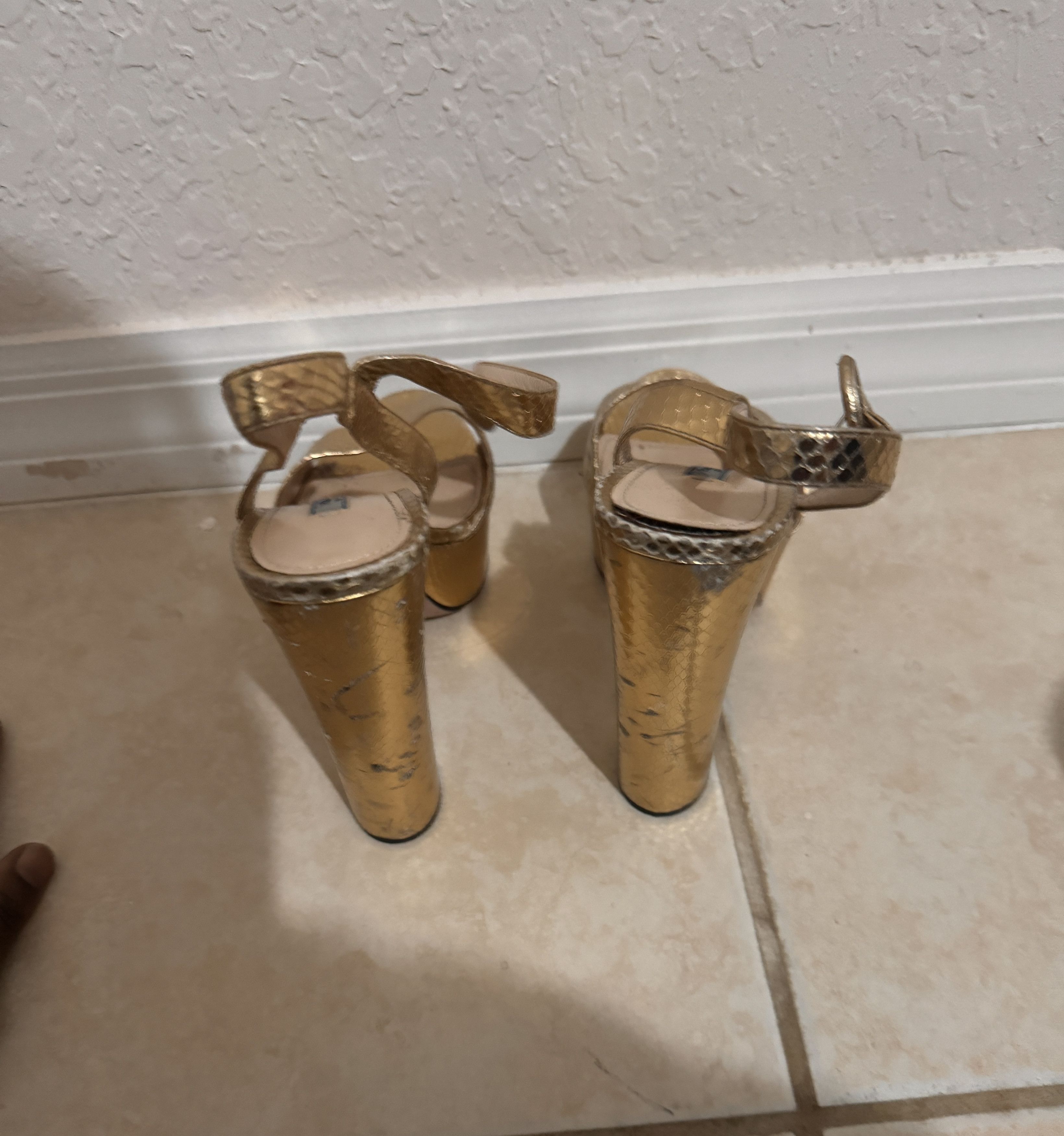Prada Prada Gold Leather Sandals Size US 10 / IT 40 - 4 Thumbnail