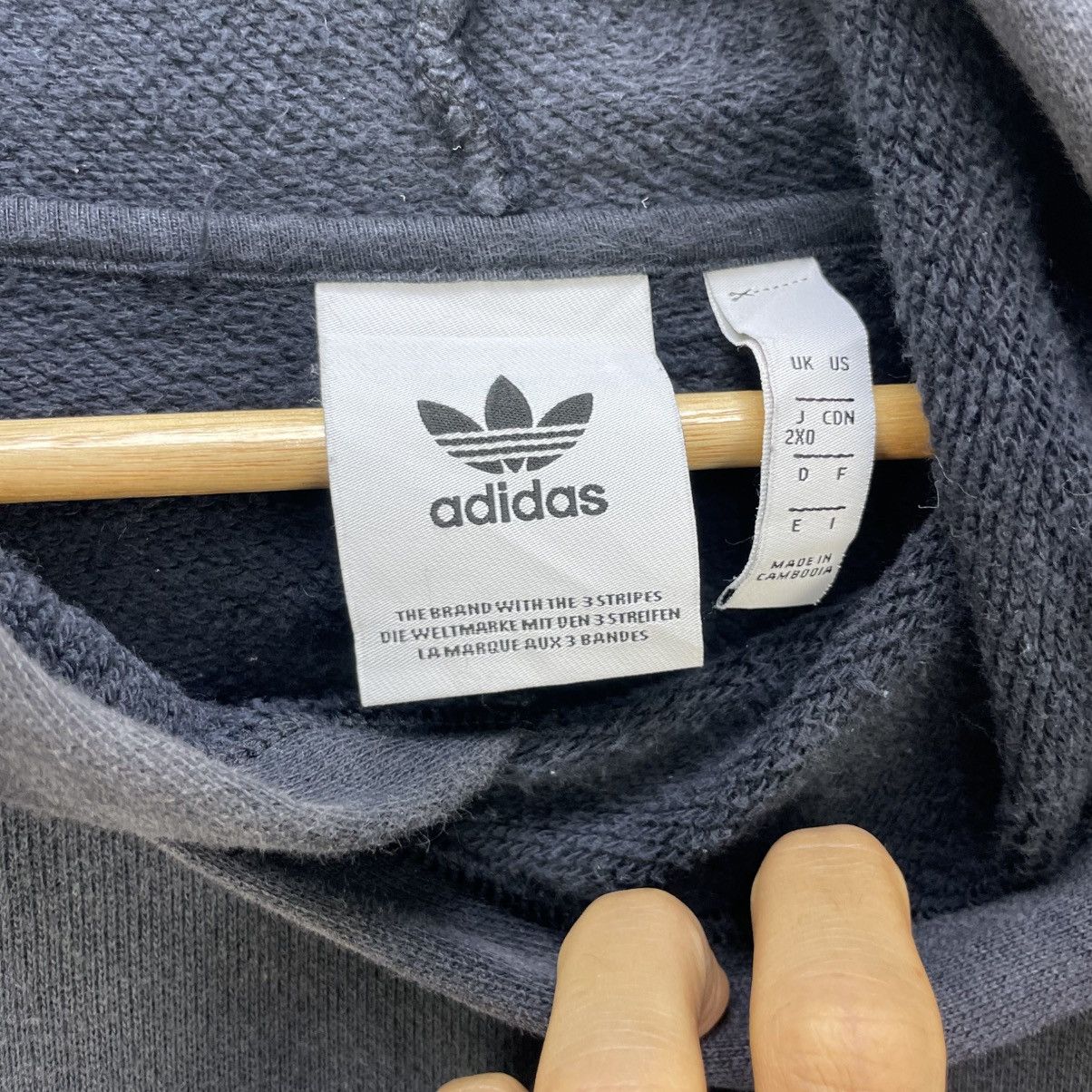 Adidas Vintage Adidas Big Logo Pullover Hooded Size US L / EU 52-54 / 3 - 5 Thumbnail
