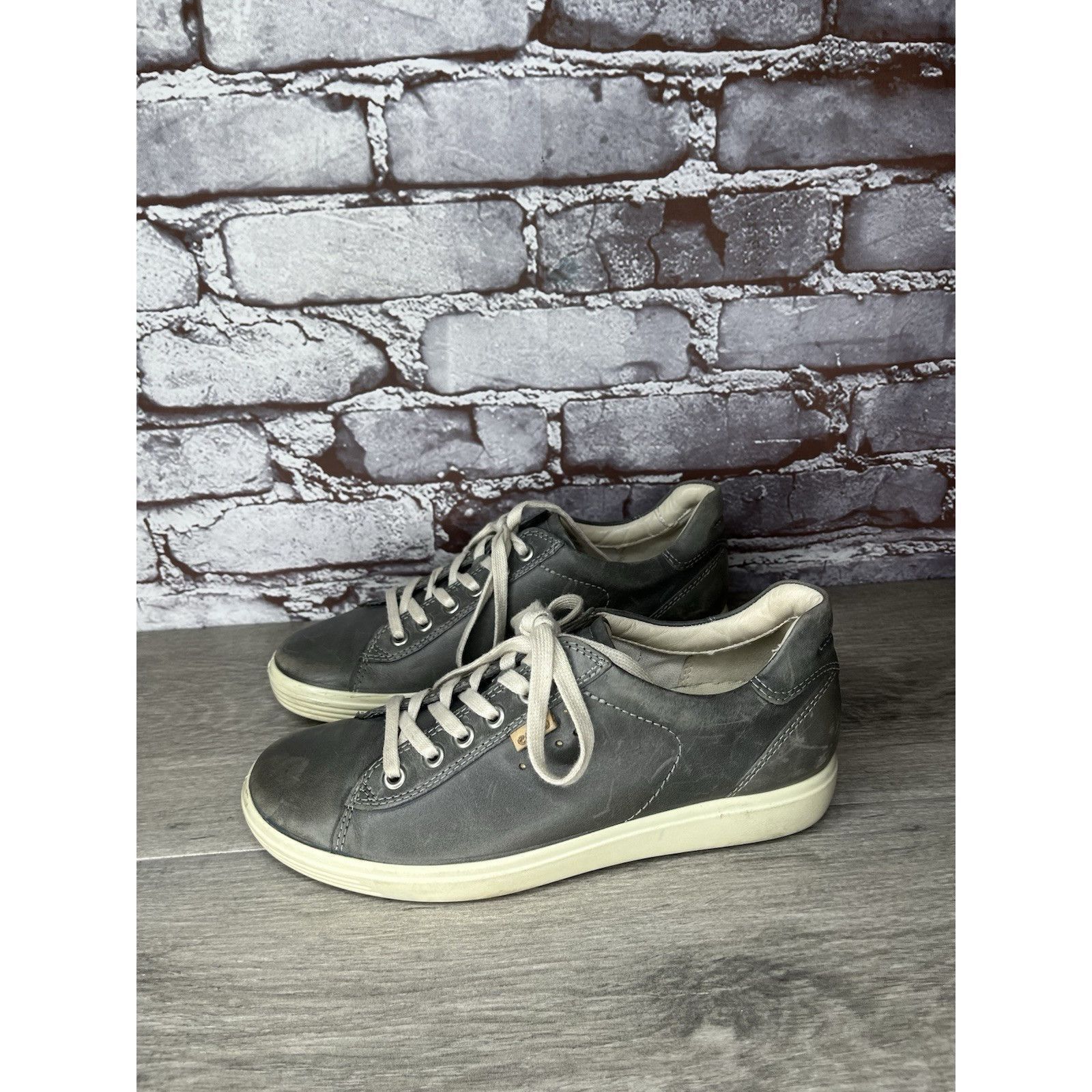 Ecco Ecco Danish Design Gray Leather Lace Up Sneakers Shoes Women Size US 6.5 / IT 36.5 - 1 Thumbnail