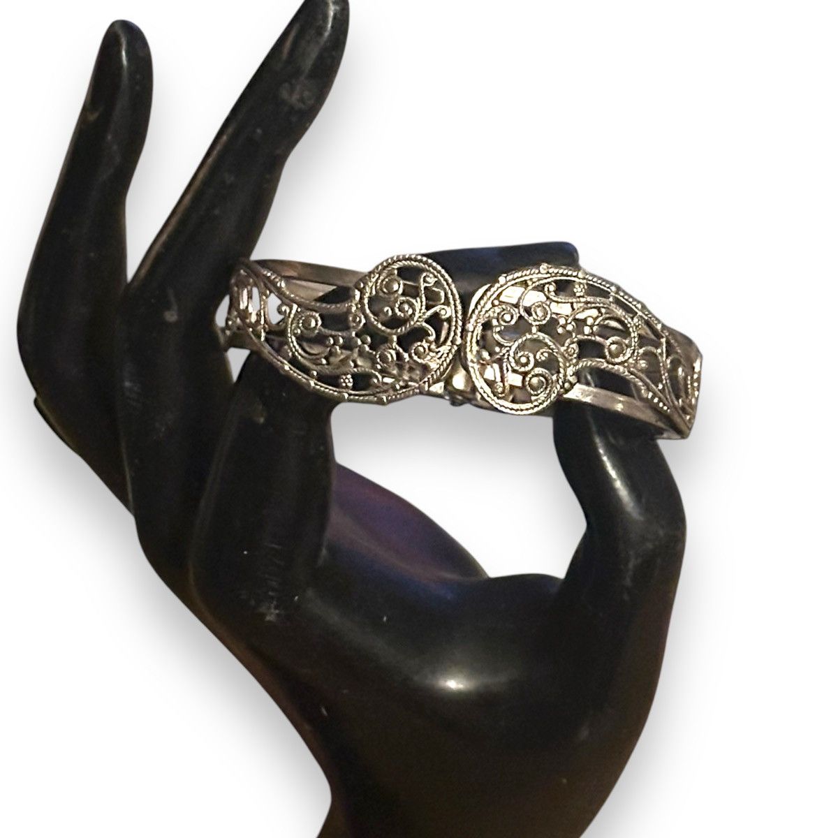 Vintage Vintage filigree paisley clamper bracelet Size ONE SIZE - 2 Thumbnail