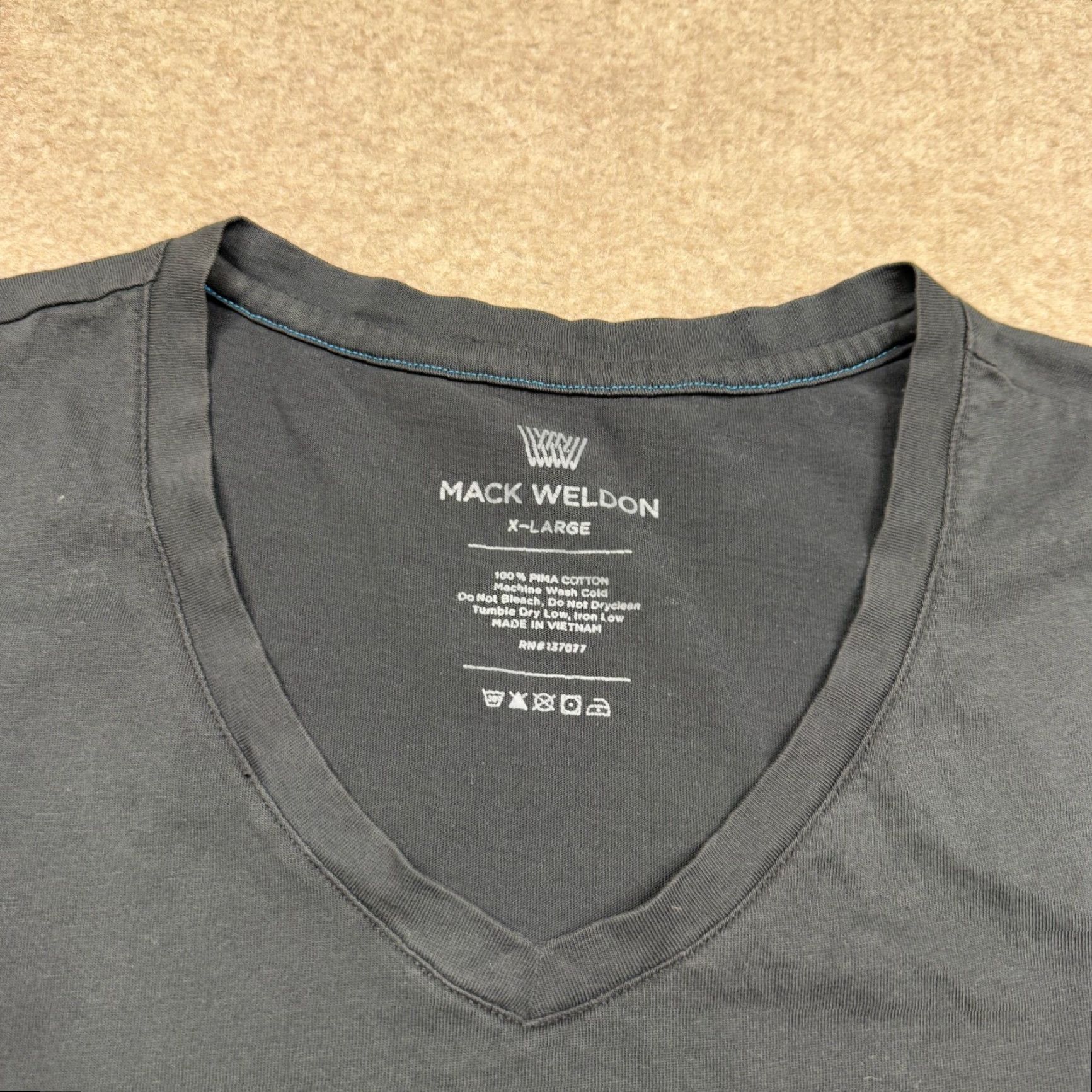 Vintage Mack Weldon T-Shirt Mens XL Black V-Neck Lightweight Adults Size US XL / EU 56 / 4 - 5 Thumbnail