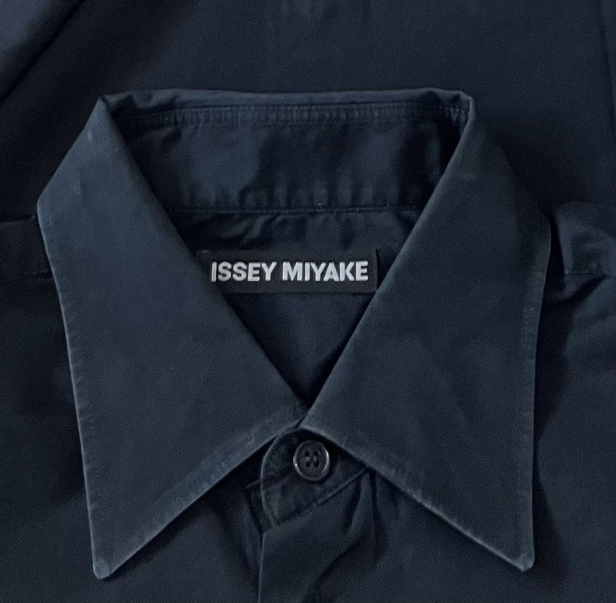 Issey Miyake Vintage issey miyake wide collar black button up shirt Size US M / EU 48-50 / 2 - 3 Thumbnail