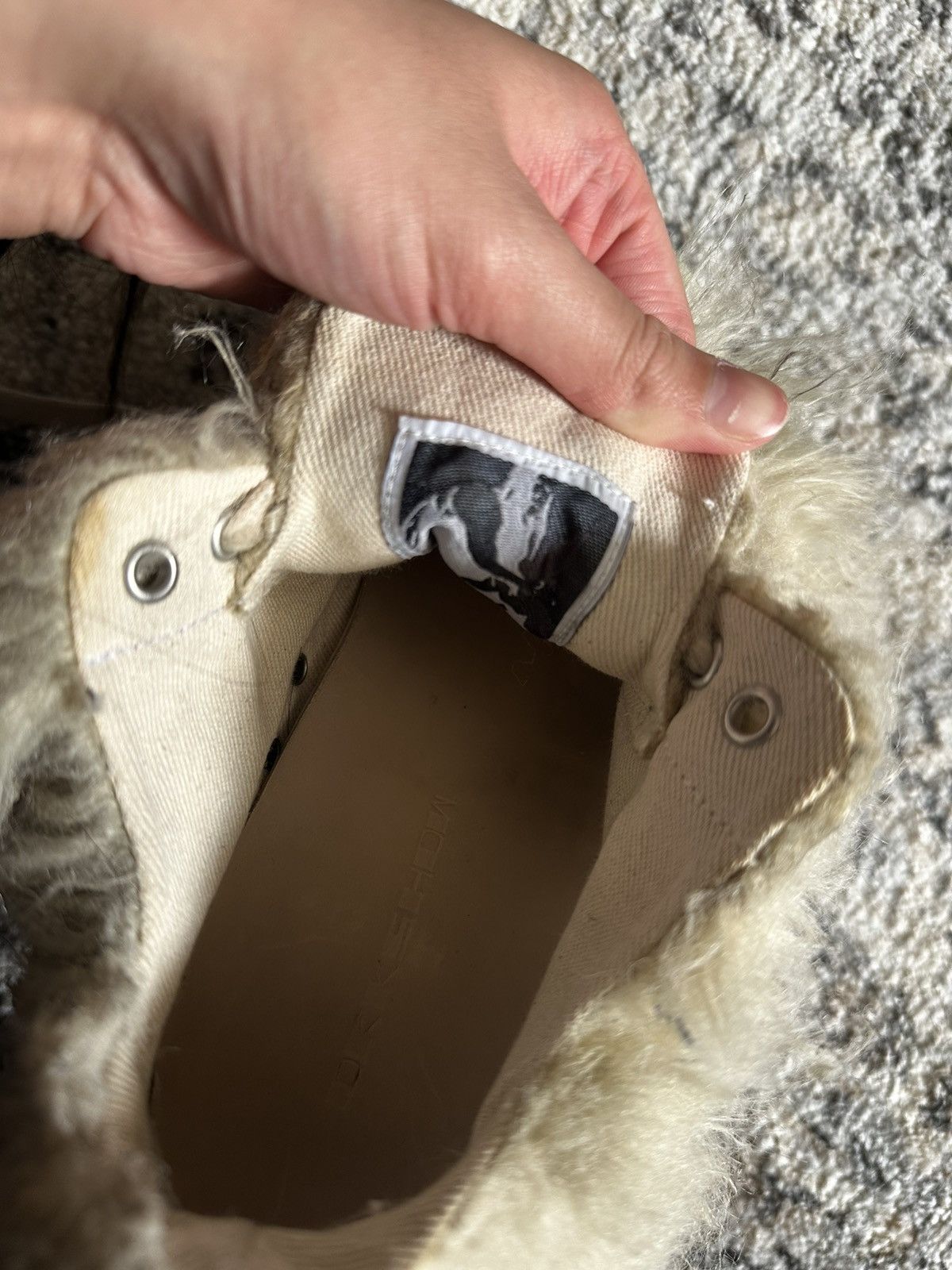 Rick Owens Rick Owen DRKSHDW Yeti Fur ECRU Size 7.5/ 37.5 EU Size US 7.5 / IT 37.5 - 5 Thumbnail