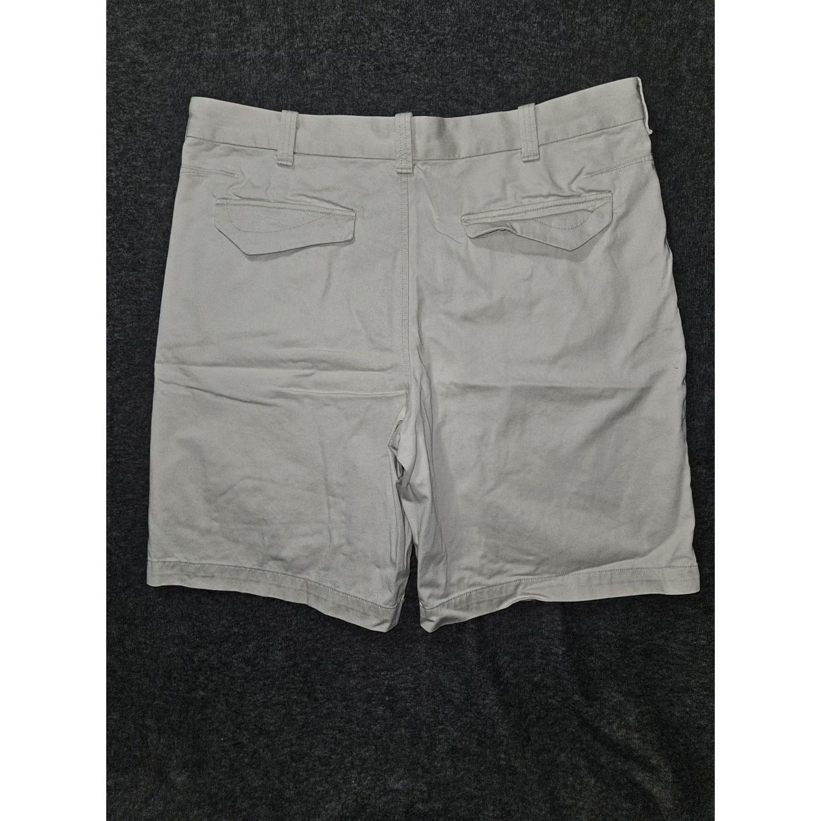 Old Navy VINTAGE Old Navy Shorts Mens 40 Beige Y2K Chino Casual 100% Cotton Flat Front Size US 40 / EU 56 - 7 Thumbnail