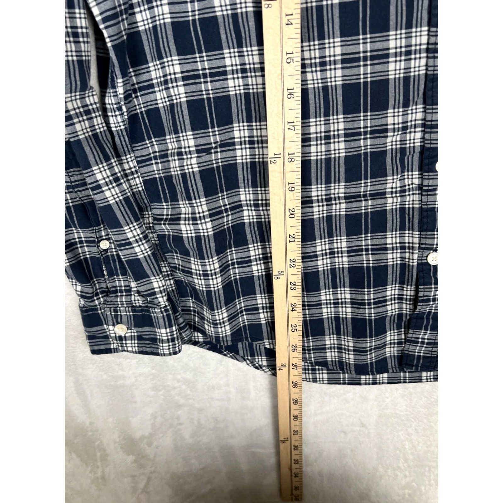 Abercrombie & Fitch Abercrombie & Fitch Shirt Mens XL Blue Plaid Long Sleeve Button Front Casual Size US XL / EU 56 / 4 - 4 Thumbnail