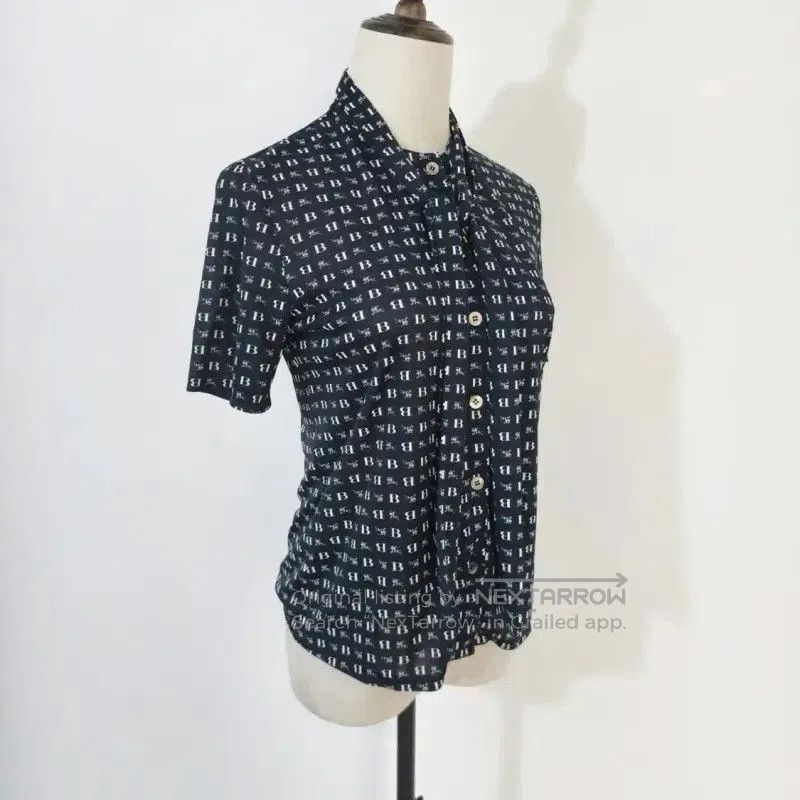 Burberry Burberry Summer Navy Blue Polyester Shirt. Size M / US 6-8 / IT 42-44 - 4 Thumbnail