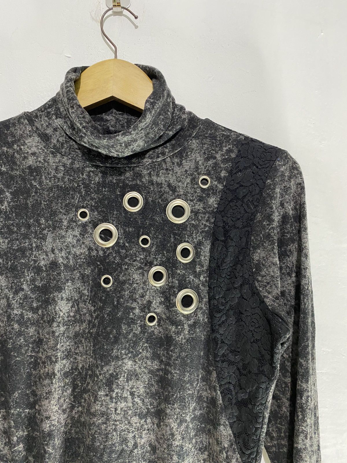 Le Grande Bleu (L.G.B.) Japanese 14thaddiction style o-ring metal longsleeve tshirt Size US L / EU 52-54 / 3 - 3 Thumbnail