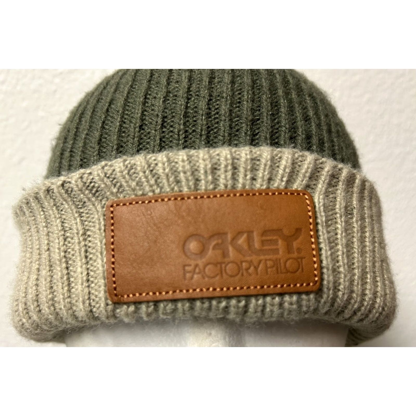 Oakley Oakley Beanie OS Adult Green/Beige Spellout Patch 90s Multicolor Winter Seasonal Mens Size ONE SIZE - 2 Thumbnail