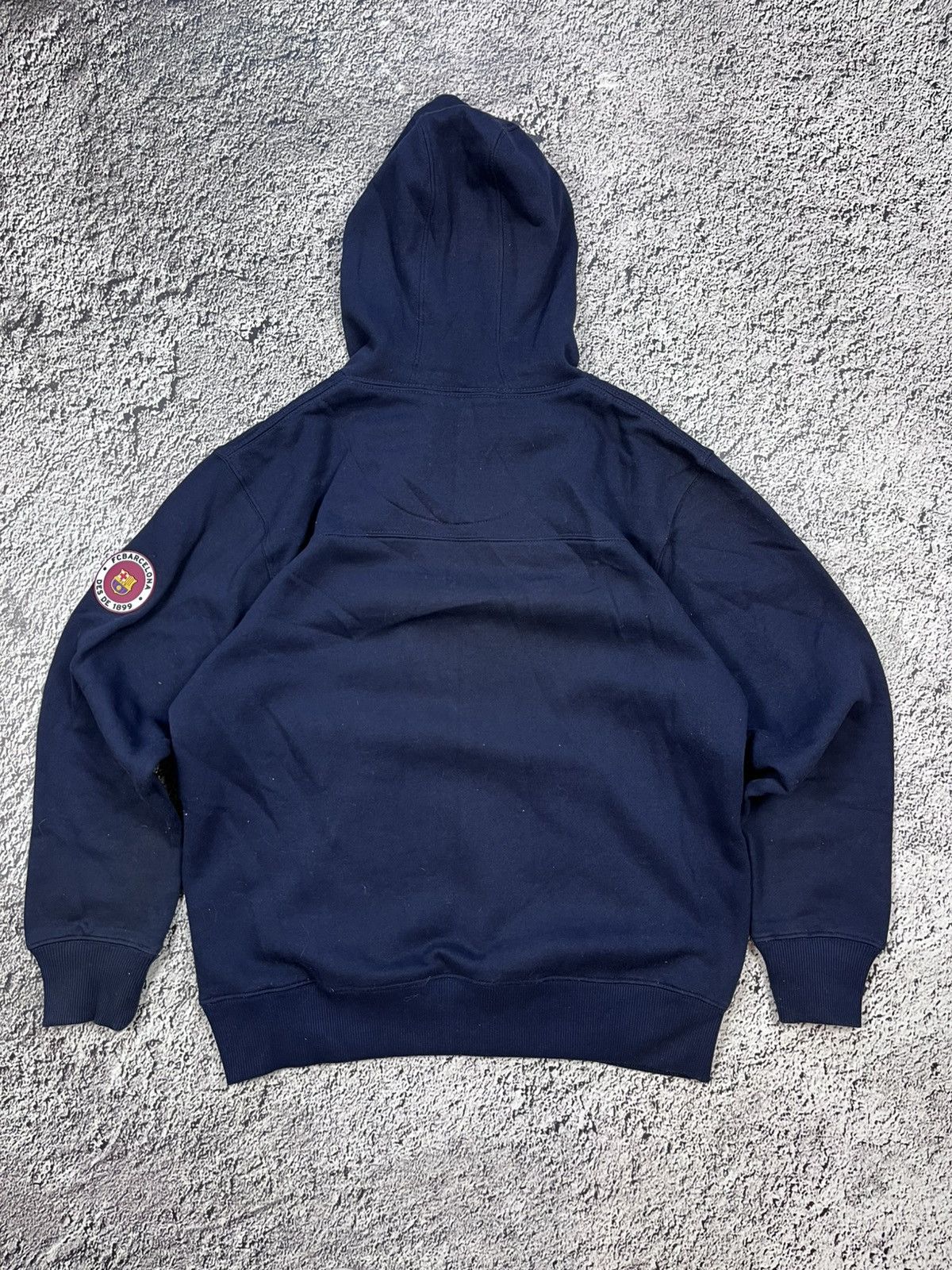 Vintage Vintage Barca logo hoodie Fc Barcelona size L Size US L / EU 52-54 / 3 - 8 Thumbnail