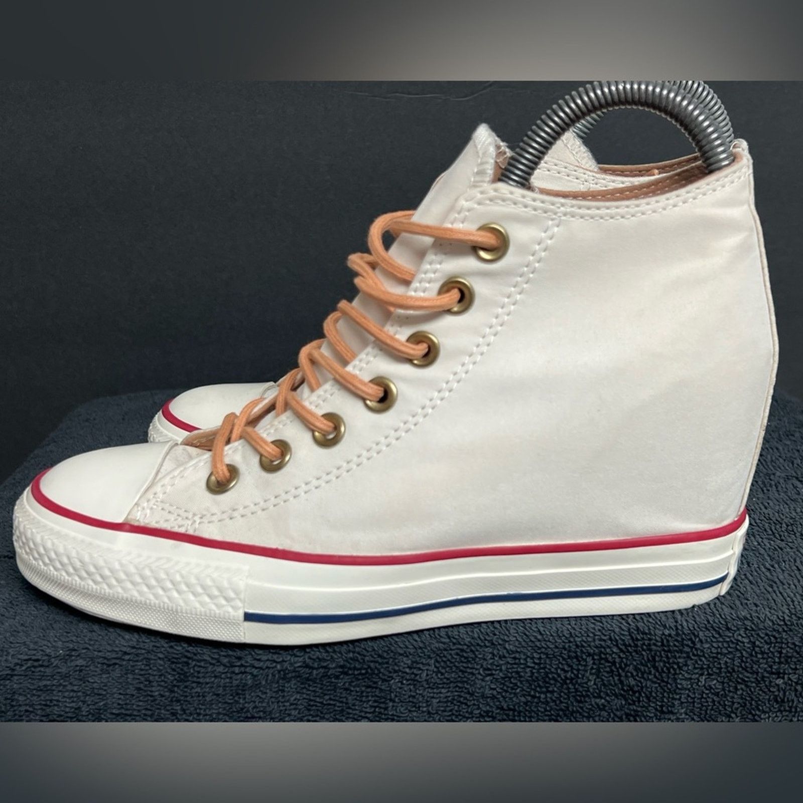 Converse Converse Chuck Taylor All Star SZ 7 Lux Peached Canvas Wedge Size US 7 / IT 37 - 2 Thumbnail