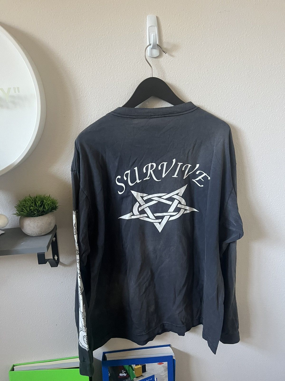 Saint Michael Saint Michael Survive Long Sleeve T-Shirt Size US XL / EU 56 / 4 - 2 Thumbnail