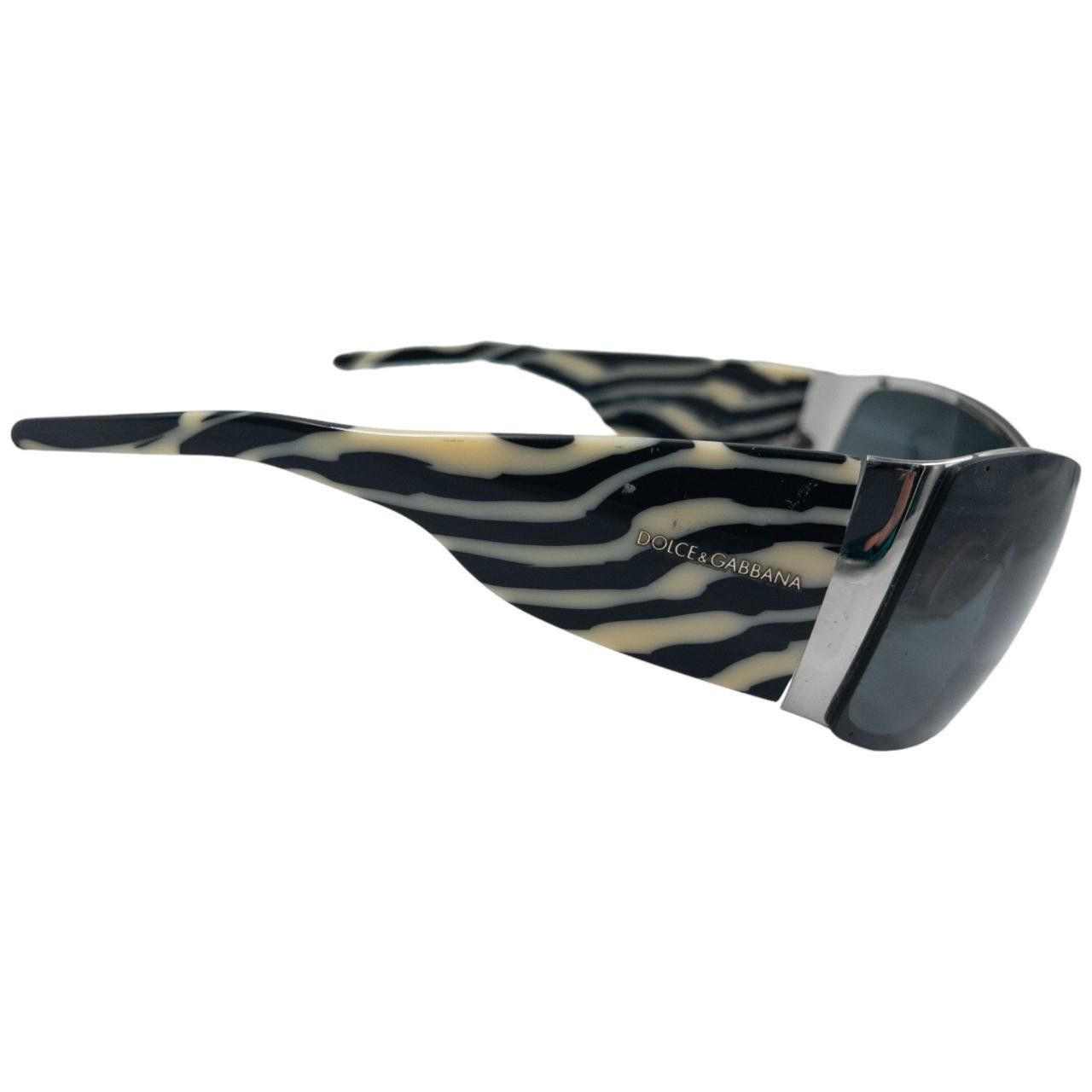 Dolce & Gabbana Vintage Dolce & Gabbana Zebra Stripe Sunglasses Size ONE SIZE - 7 Thumbnail