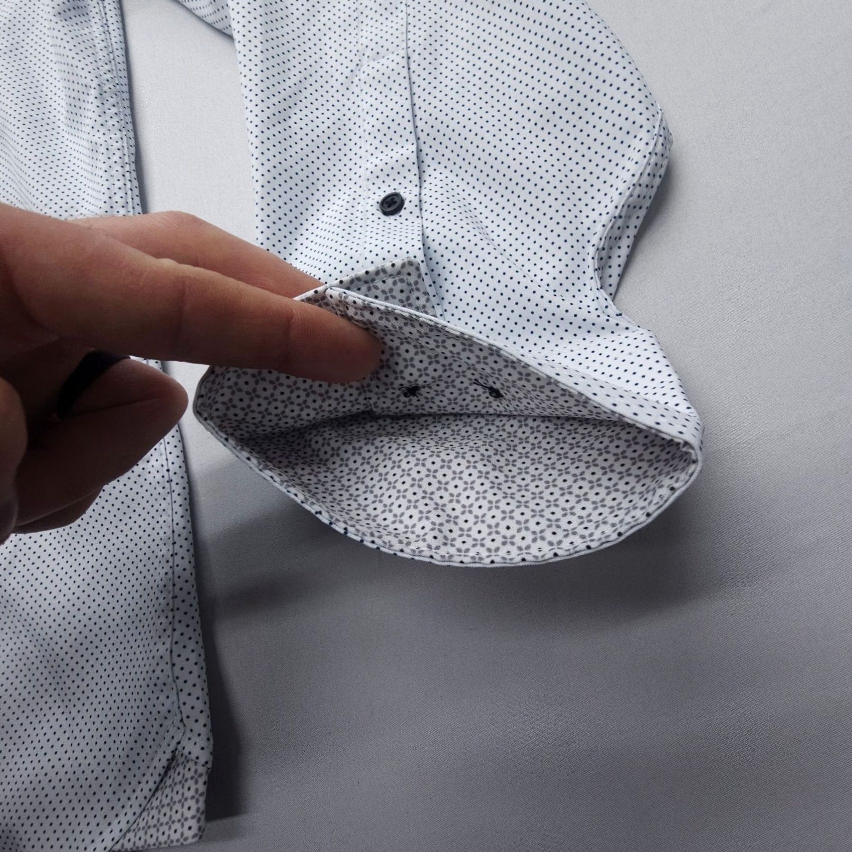 Vintage Con.Struct Dress Shirt Mens 2XL Slim White Polka Dot 4 Way Stretch Button Cuff Pattern Sleeve Long Shirt Size 48R - 4 Thumbnail