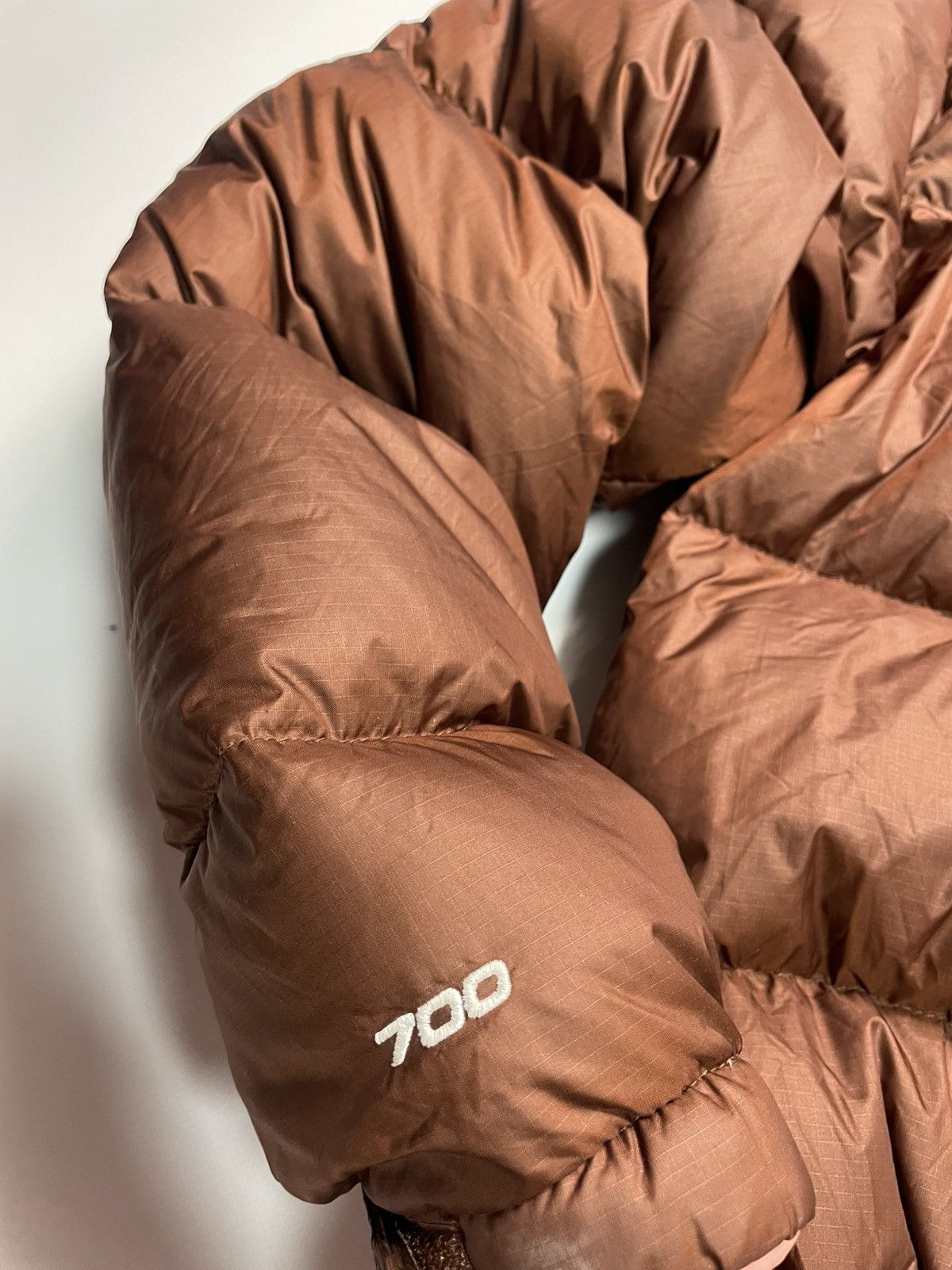 The North Face TNF 700 Nuptse Puffer Jkt Brown Kendall Jenner Retro Sz M Size M / US 6-8 / IT 42-44 - 11 Thumbnail