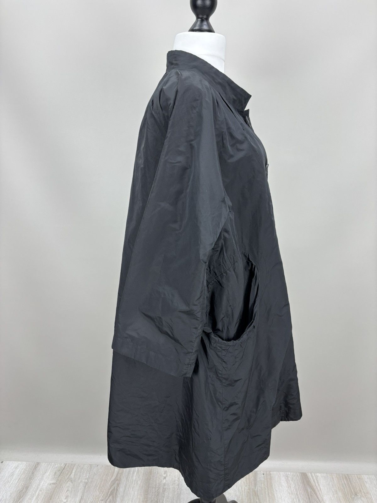 Issey Miyake Womens coat jacket Issey Miyake Size 3 Color Black Size M / US 6-8 / IT 42-44 - 7 Thumbnail