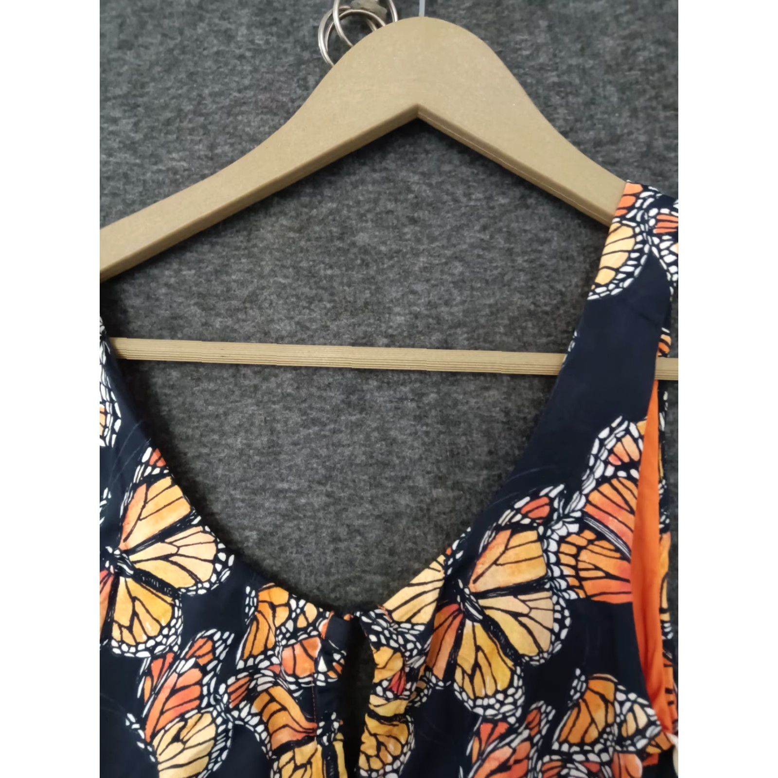 Triangl Toluca Multicolor One Piece Swimsuit S Women - Size S Nylon Spandex Wide Strap Triangle Waist Wrap Open Tummy Sexy Beach Pattern: Solid Size ONE SIZE - 3 Thumbnail