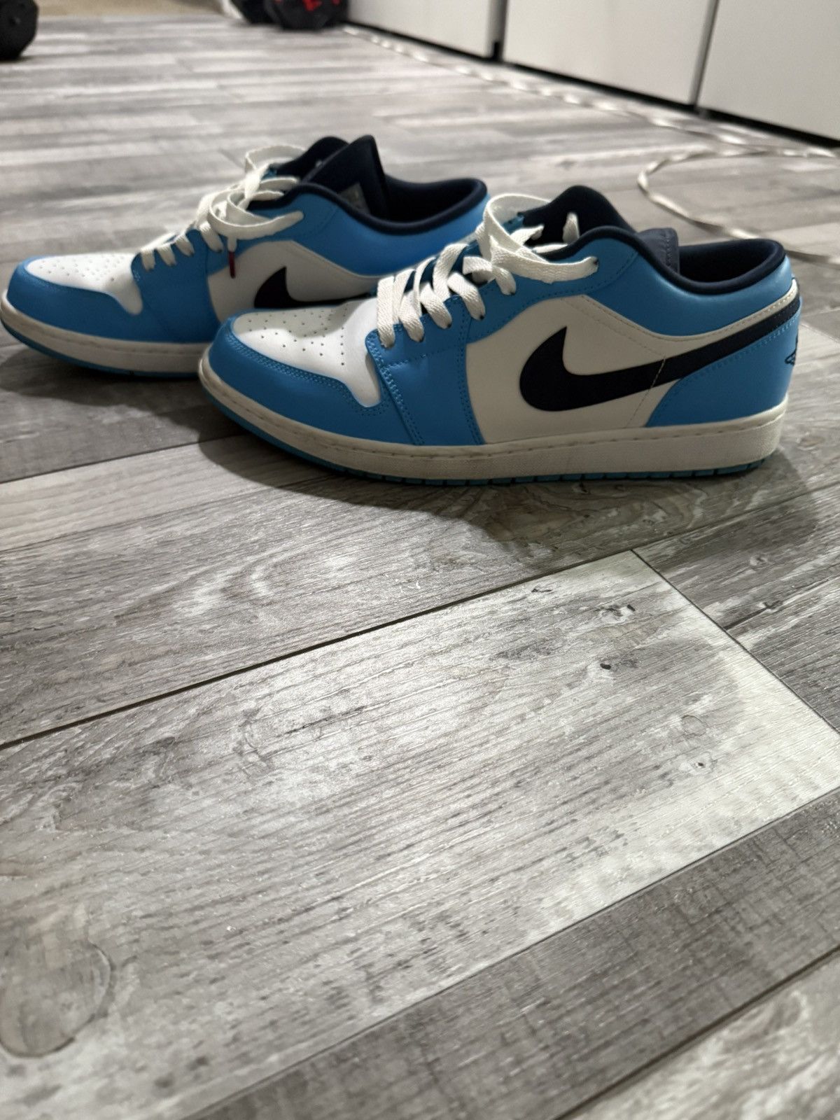 Jordan Brand Nike Air Jordan 1 Low UNC Size US 13 / EU 46 - 7 Thumbnail