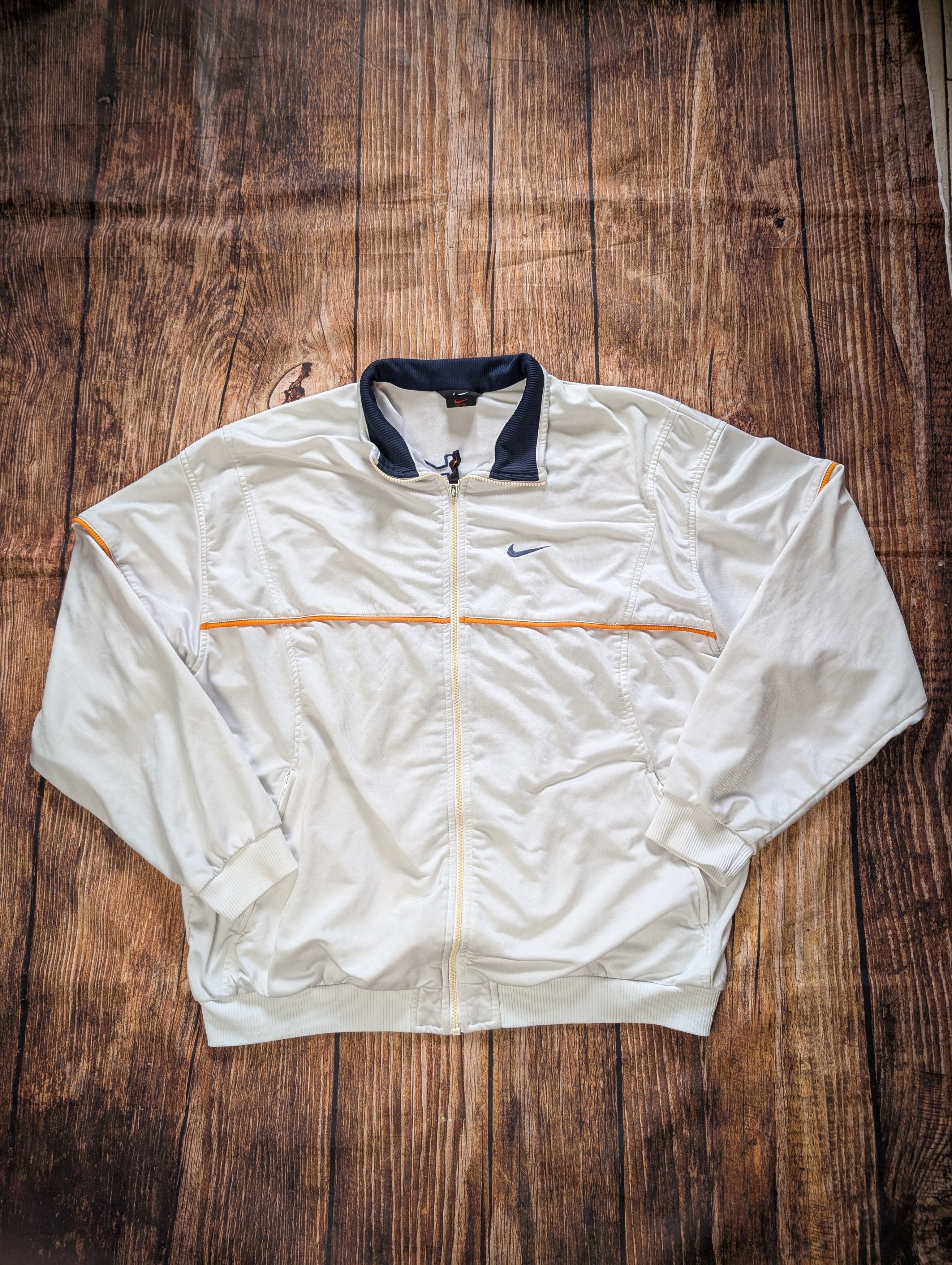 Nike × Vintage White and gold vintage nike windbreaker jacket y2k Size US XL / EU 56 / 4 - 1 Thumbnail