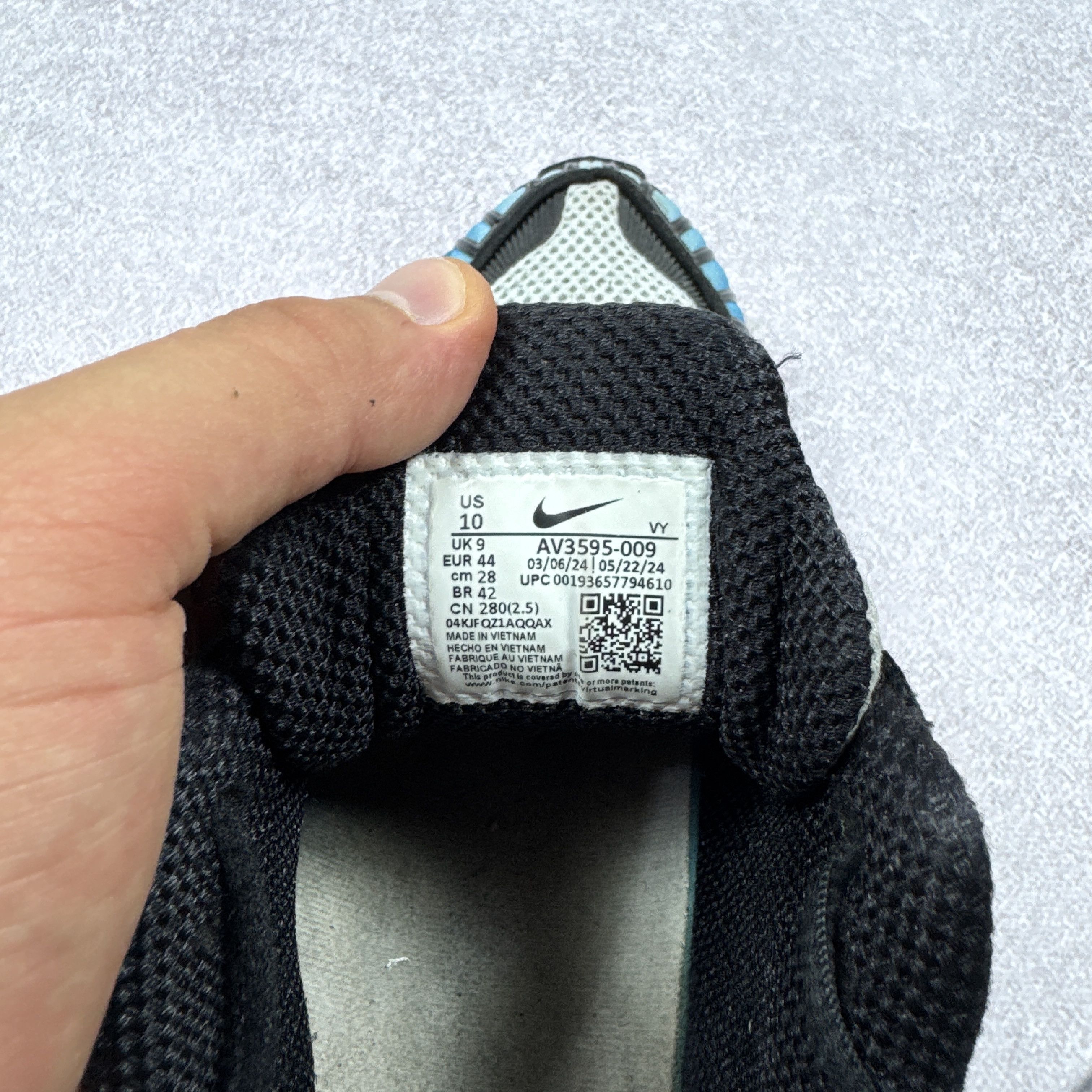 Nike Men`s Nike Shox TL AV3595-009 Blue Sneakers Size 44 / 28cm Size US 11 / EU 44 - 11 Thumbnail