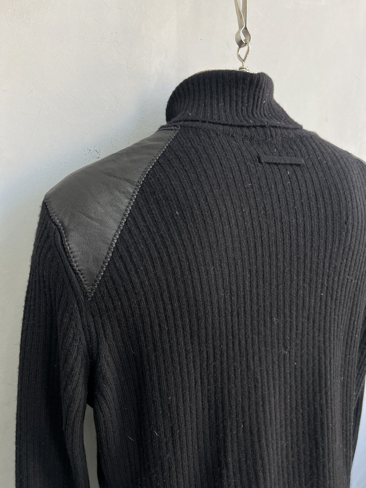 Jean Paul Gaultier Jean Paul Gaultier wool turtle neck abstract sweater y2k Size US L / EU 52-54 / 3 - 8 Thumbnail
