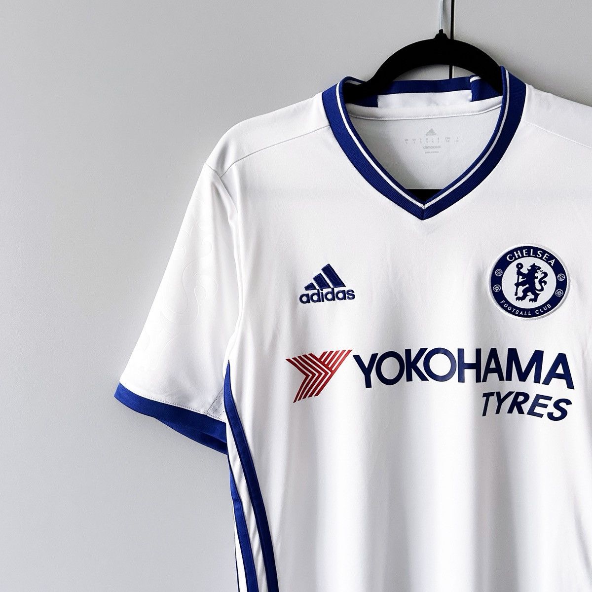 Adidas Chelsea jersey 2016 2017 adidas Size US S / EU 44-46 / 1 - 2 Thumbnail
