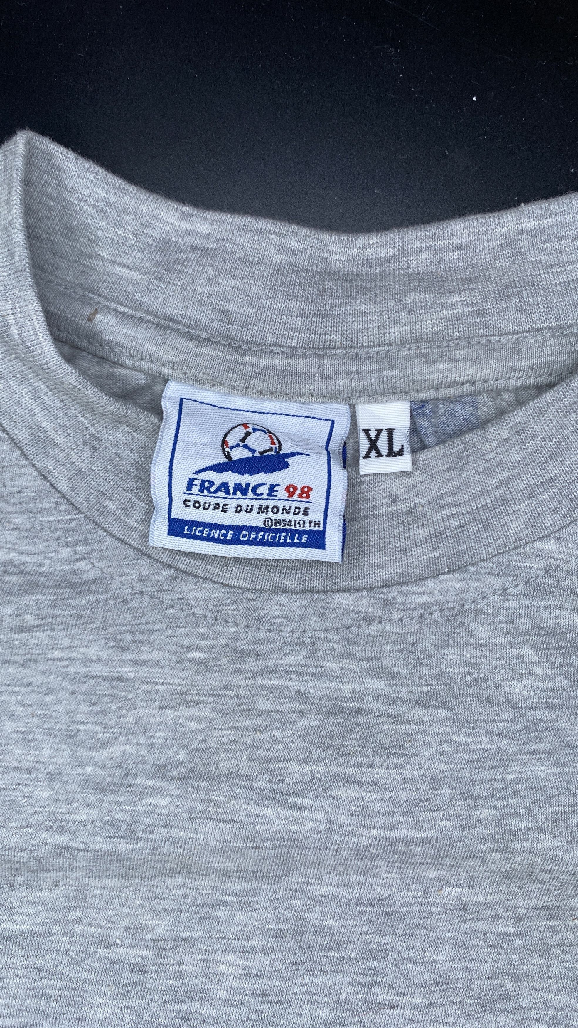 Vintage Vintage France 98 World Cup Footix Mascot #10 Tee XL Size US XL / EU 56 / 4 - 9 Thumbnail