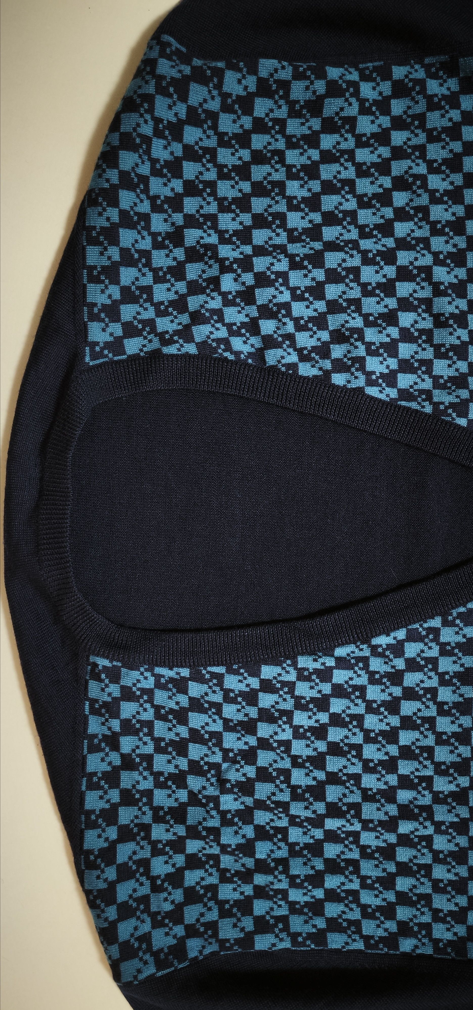 Prada Fall 2017 - Virgin wool sweater - blue chevron print Size US M / EU 48-50 / 2 - 14 Thumbnail