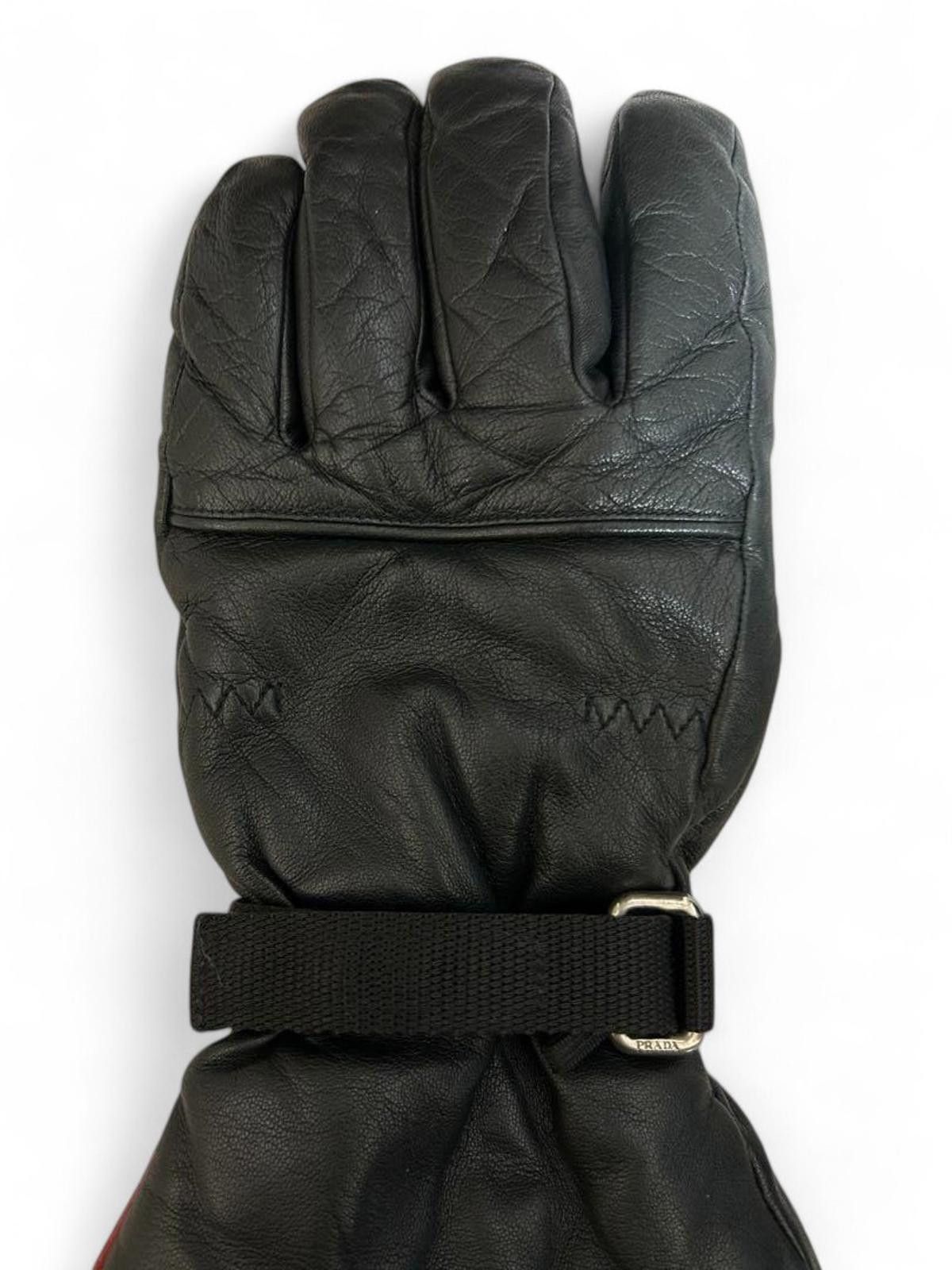 Prada Prada - Black Leather Ice Hockey Protective Gloves Size ONE SIZE - 5 Thumbnail