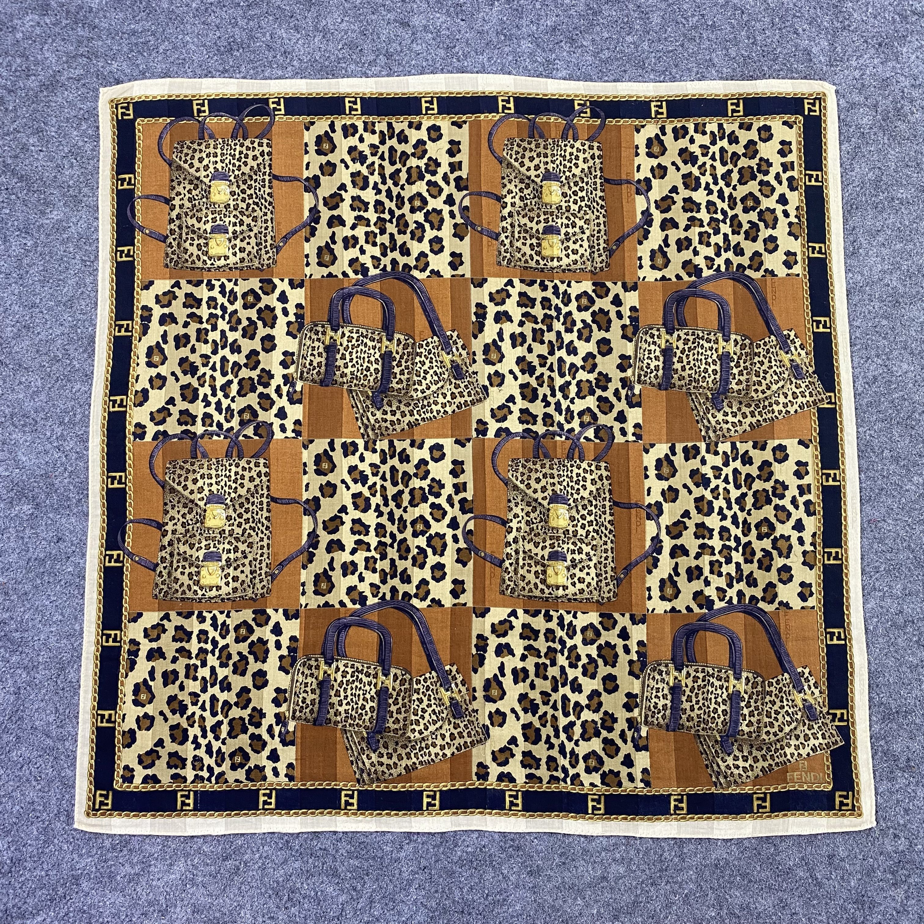 Fendi Fendi Handkerchief Neckerchief Bandana-B2065 Size ONE SIZE - 3 Thumbnail