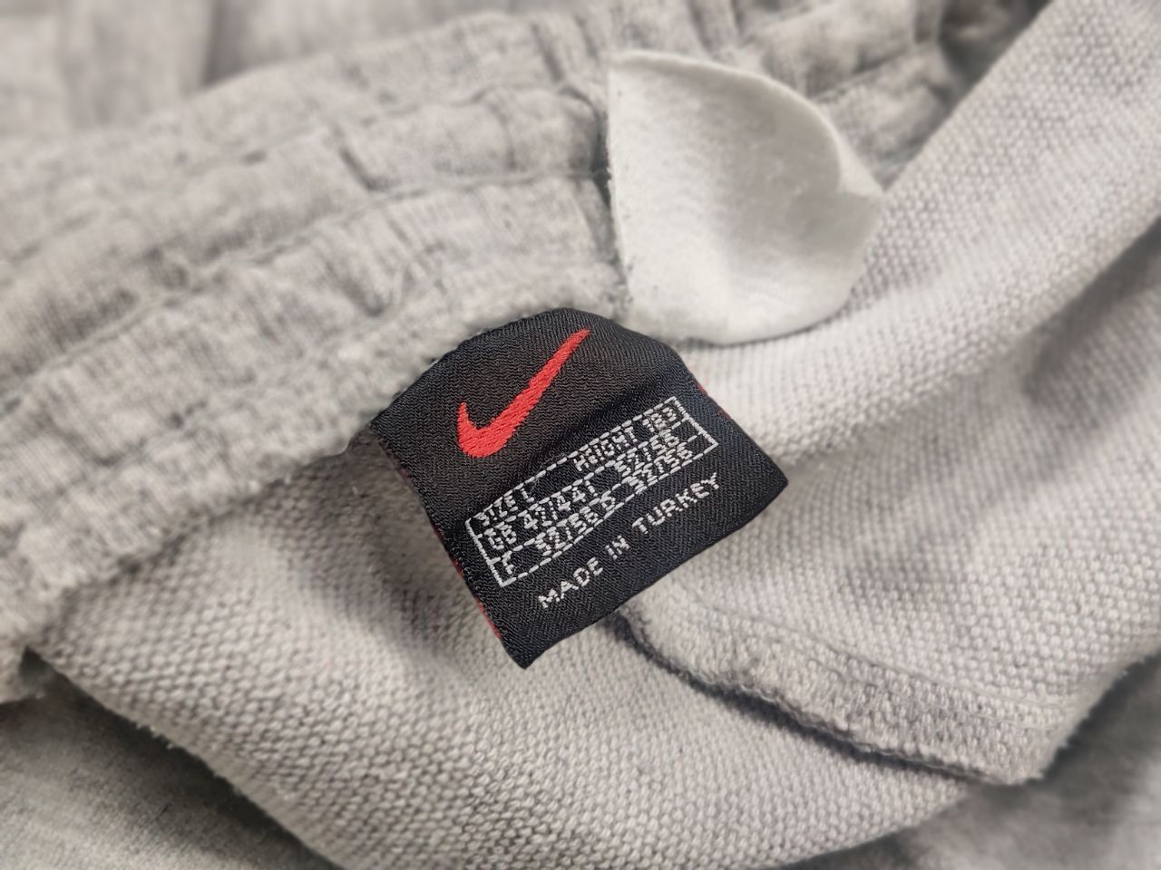 Nike Vintage Nike Swoosh Gray Cotton Baggy Track Pants Y2K Style Size US 34 / EU 50 - 13 Thumbnail