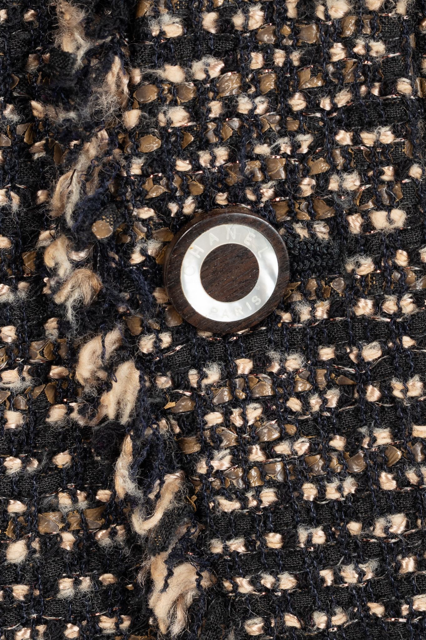 Chanel Chanel 03A Brown Wool-Blend Tweed Buttoned Blazer Size S / US 4 / IT 40 - 7 Thumbnail