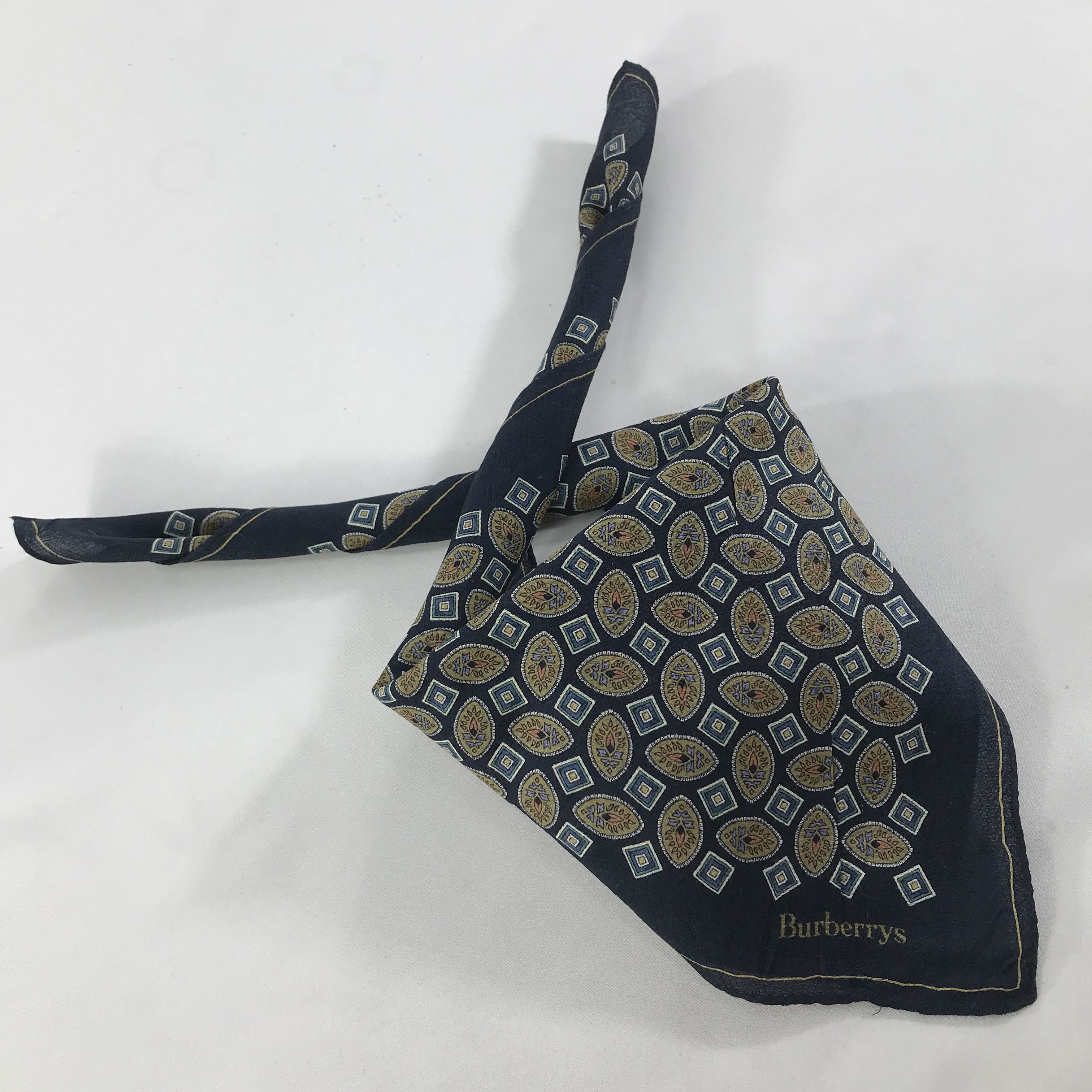 Burberry × Vintage Burberry Bandana / Handkerchief / Neckerchief - S1452 Size ONE SIZE - 4 Thumbnail