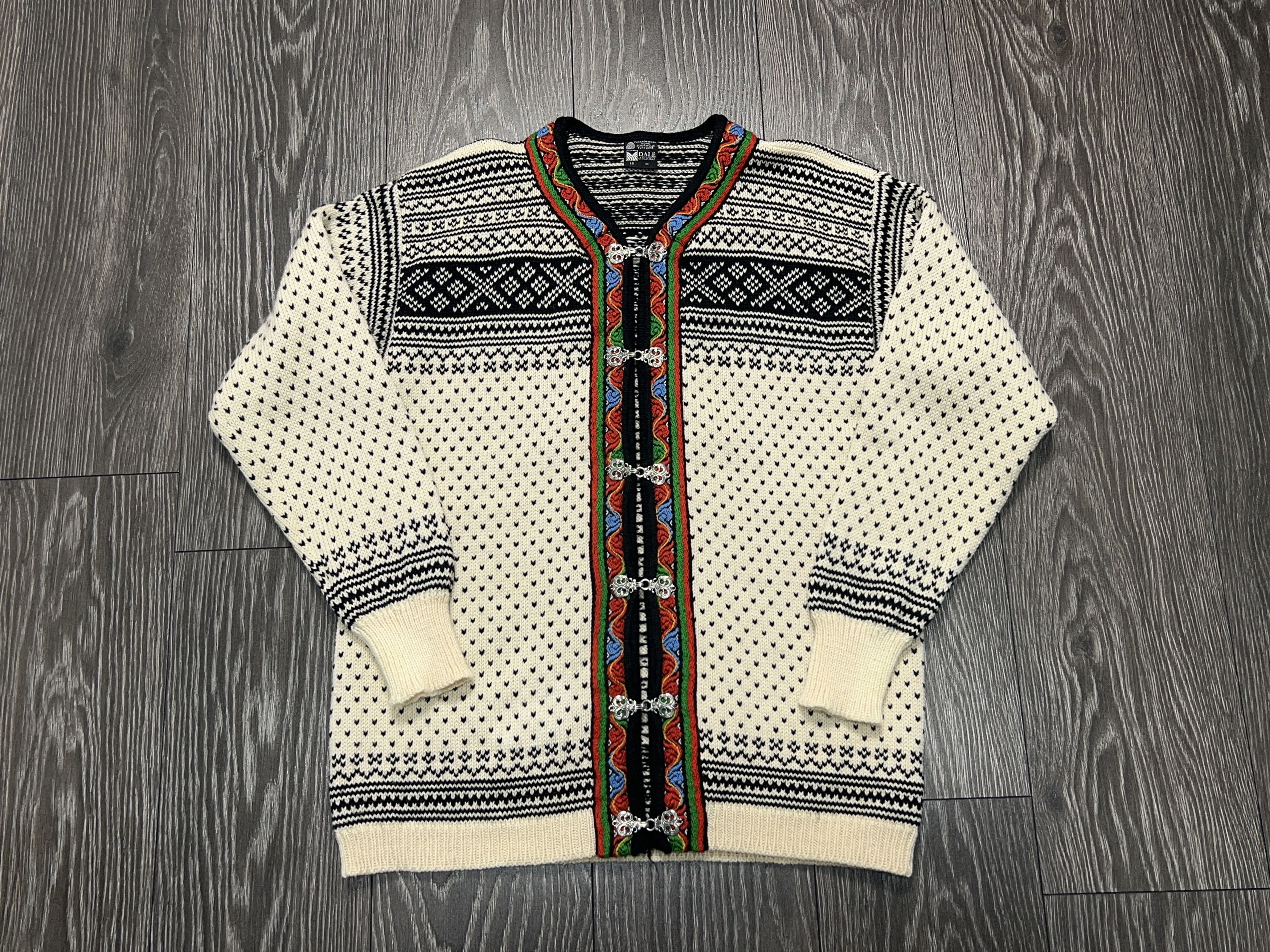 Traditional Weatherwear Wool Knit Clasp Cardigan Sweater Traditional Size 50 M Size US M / EU 48-50 / 2 - 1 Thumbnail
