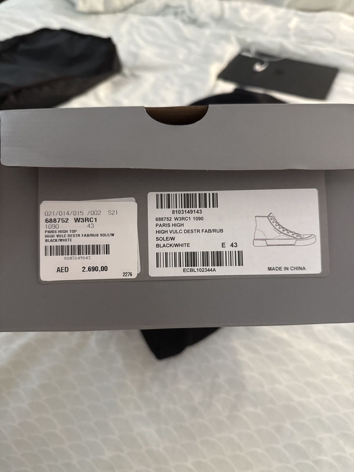 Balenciaga Balenciaga black distressed canvas hightop sneakers Size US 9.5 / EU 42-43 - 7 Thumbnail